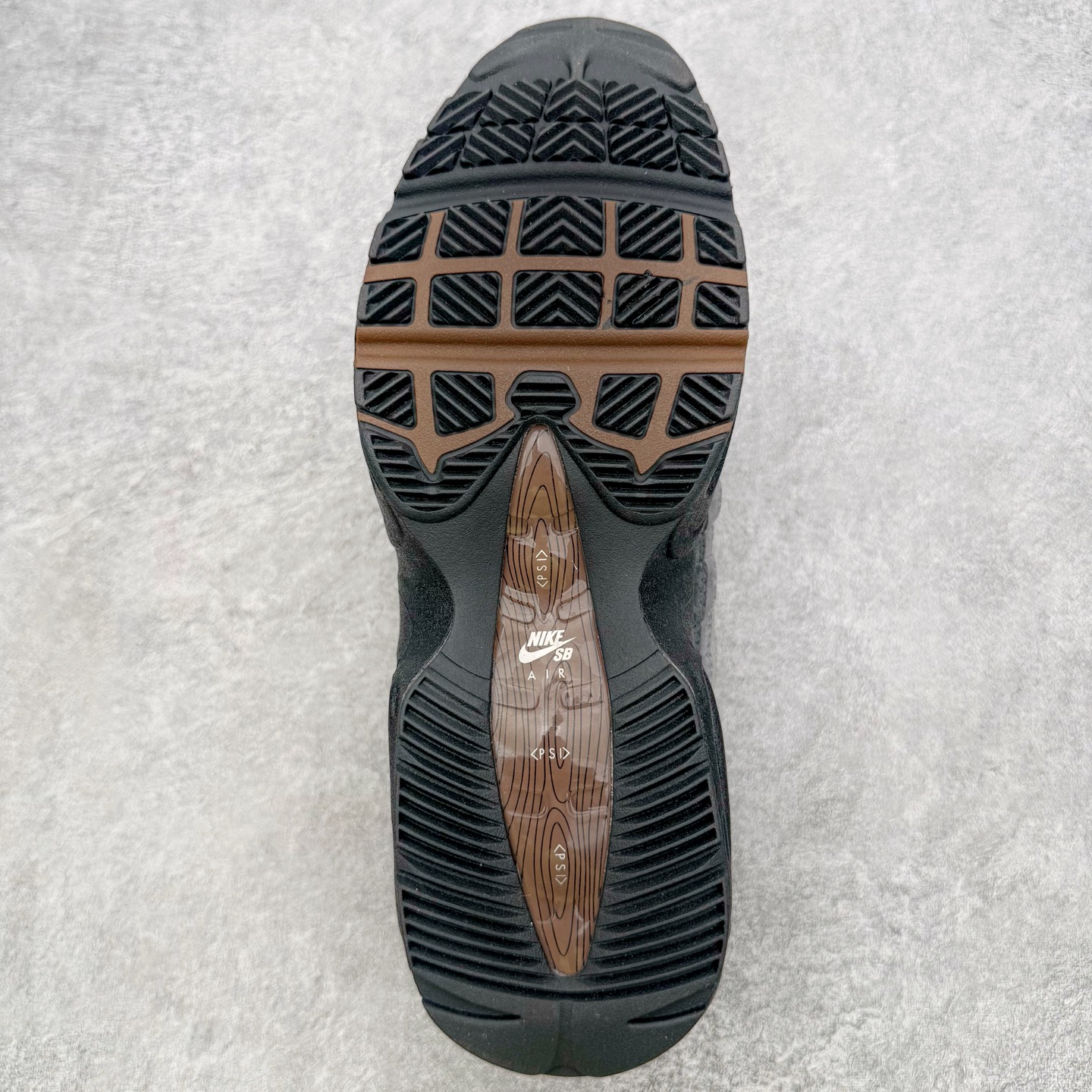 Nike SB Air Max 95 HF7545-002