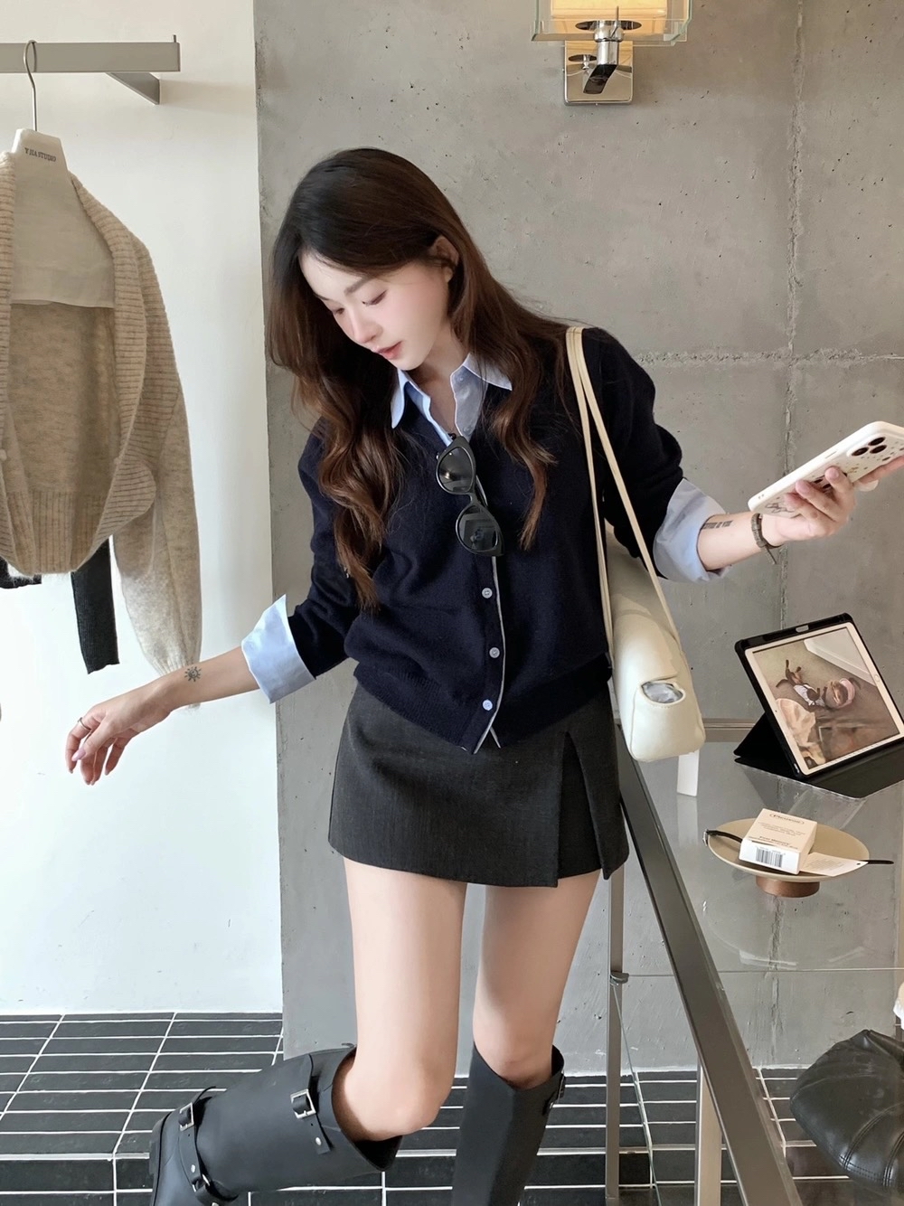 学院风假两件针织毛衣 2-in-1 Layered Shirt & Knit Cardigan