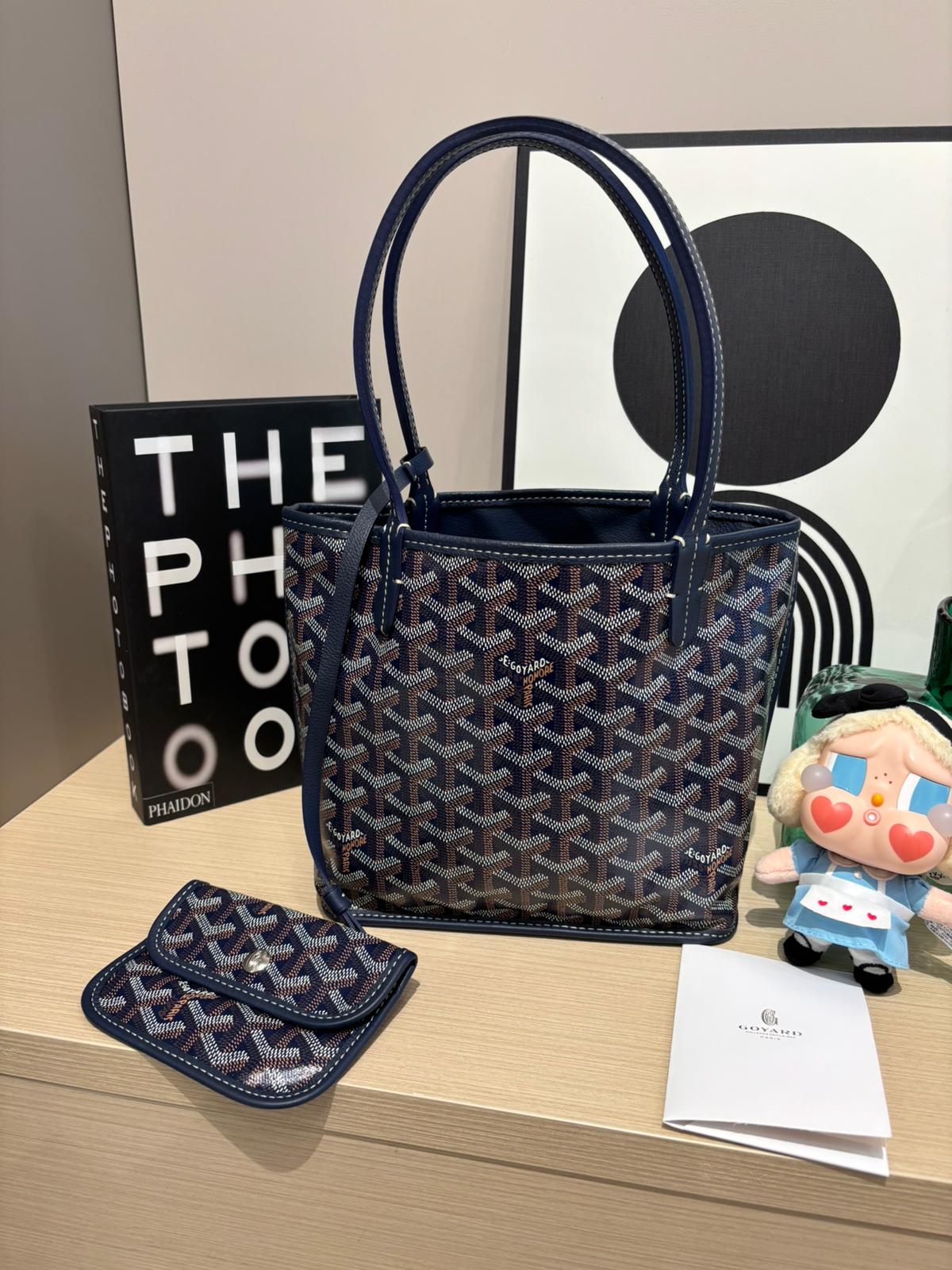 Goyard Anjou Mini Tote Bag Navy 100%Authentic, 98%New ✅收據✅Dust bag✅Pouch