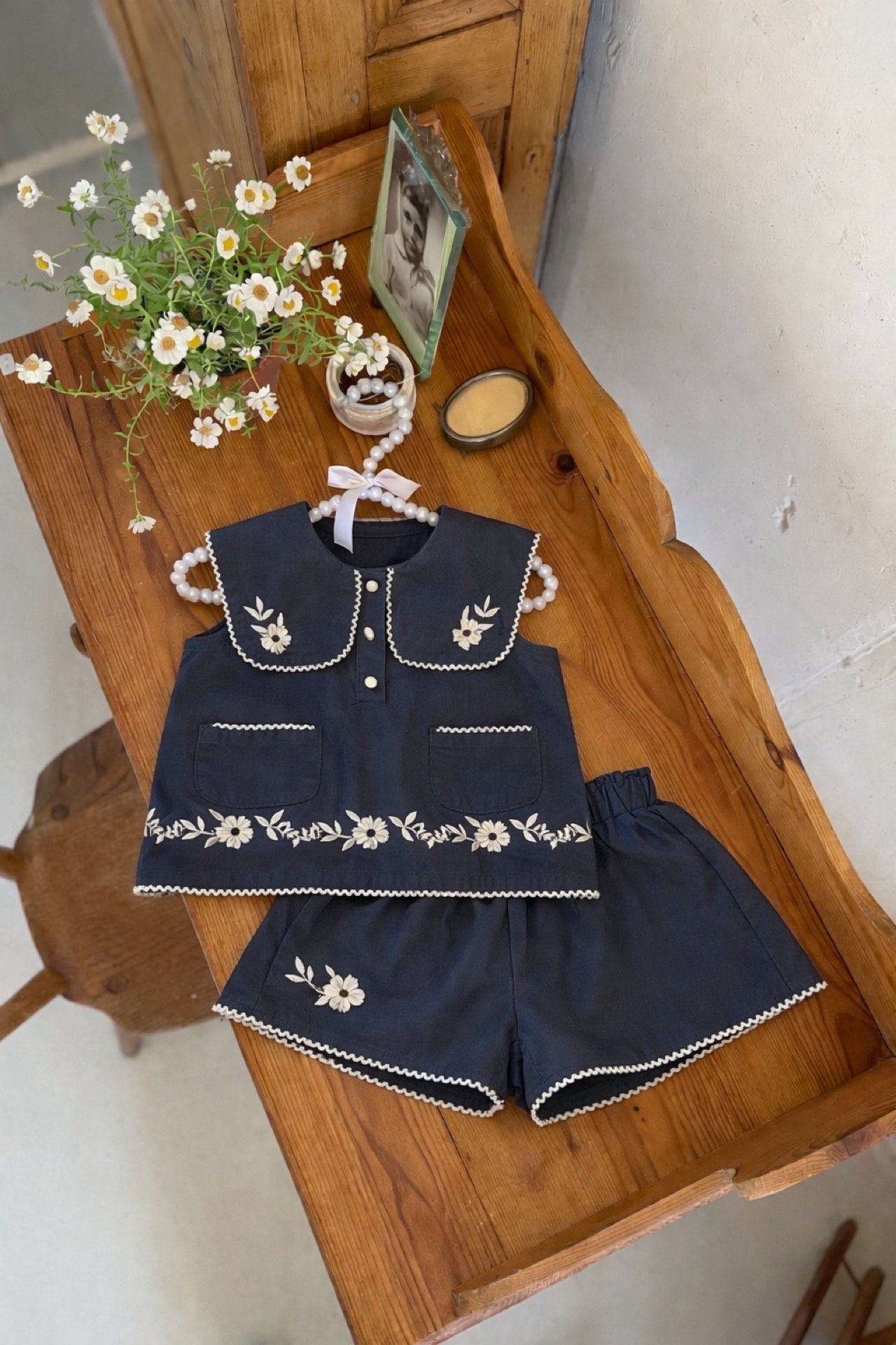 ☀️預訂 韓國直送☀️🇰🇷Marron兩色花卉刺繡花邊短褲