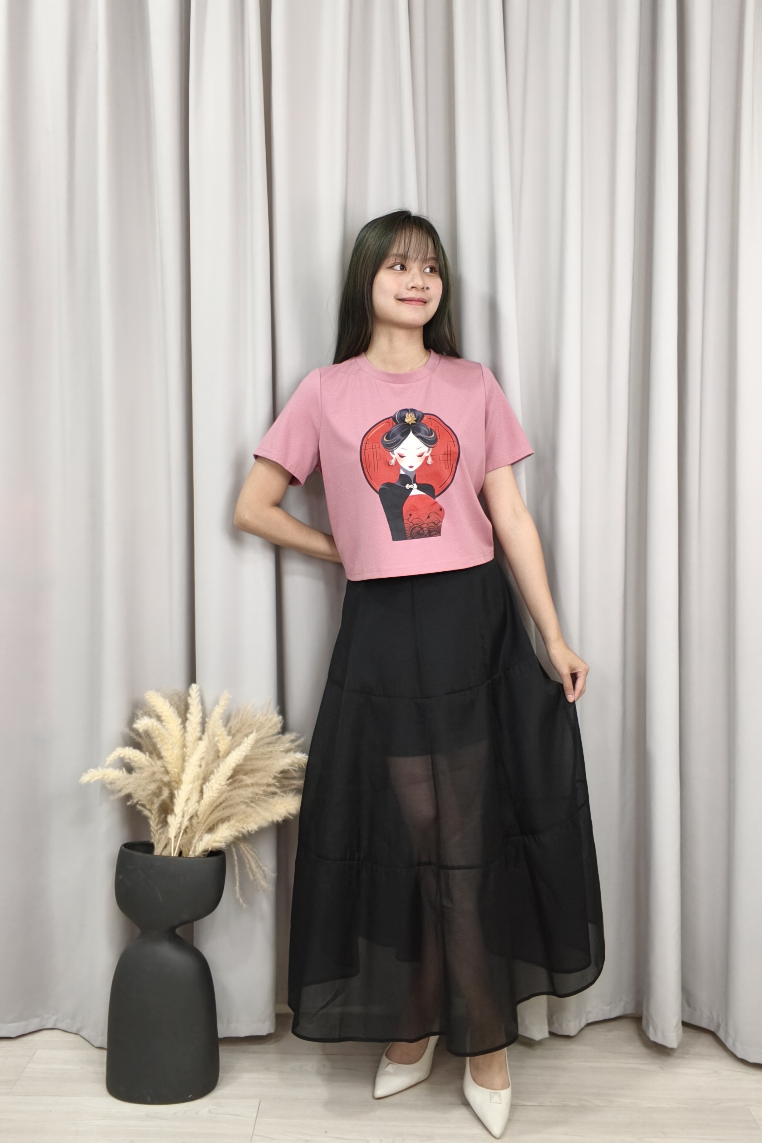 10141310 Oriental Muse Graphic Tee