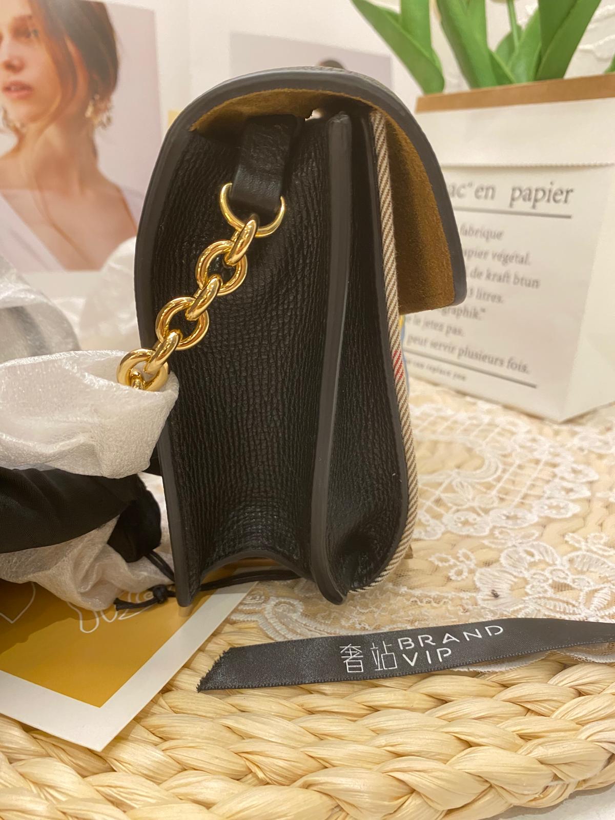 Burberry Macken Bag