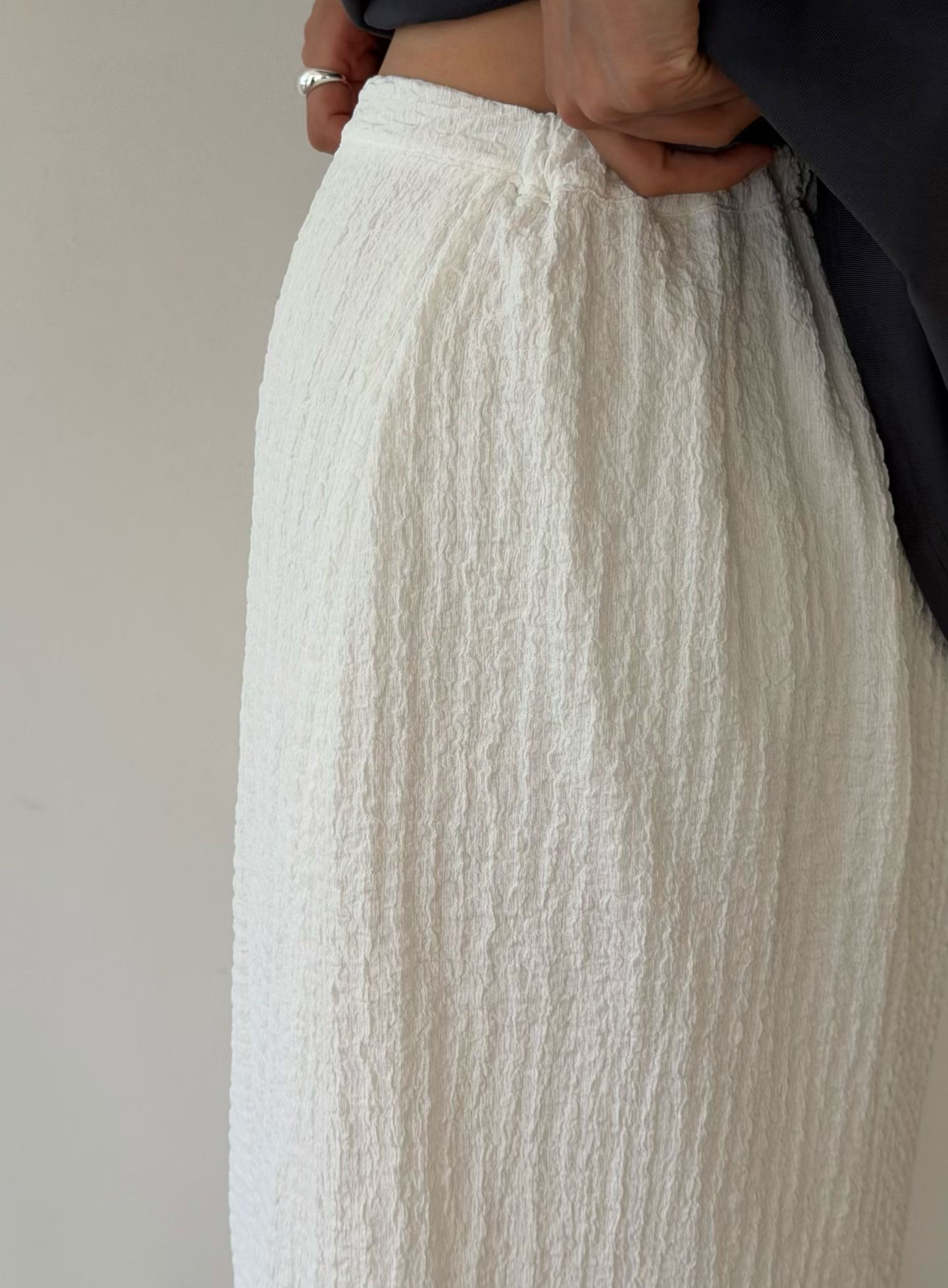 Textured basic skirt #sk42