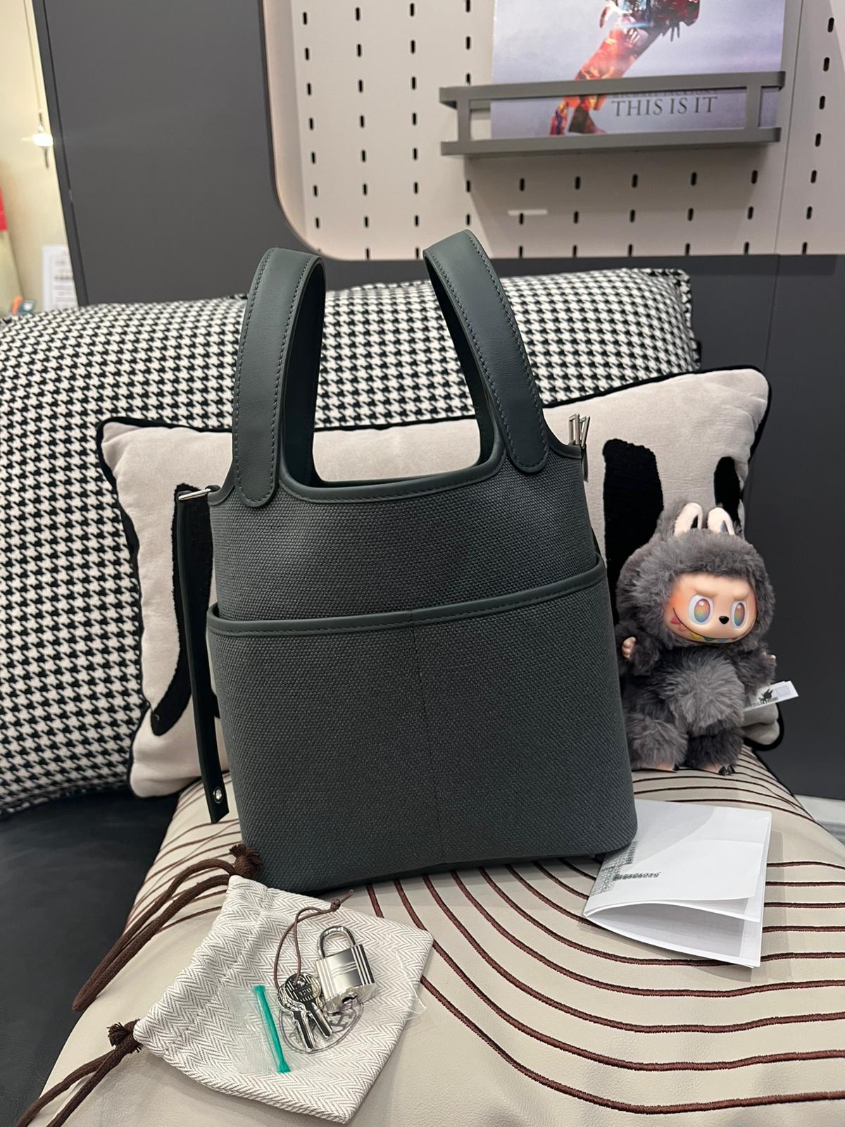 全新 Hermes Picotin 18 cargo,STAMP K, Vert mangrove 100%Authentic ,100%new全新貨品 ✅收據✅key lock✅dust bag✅box 