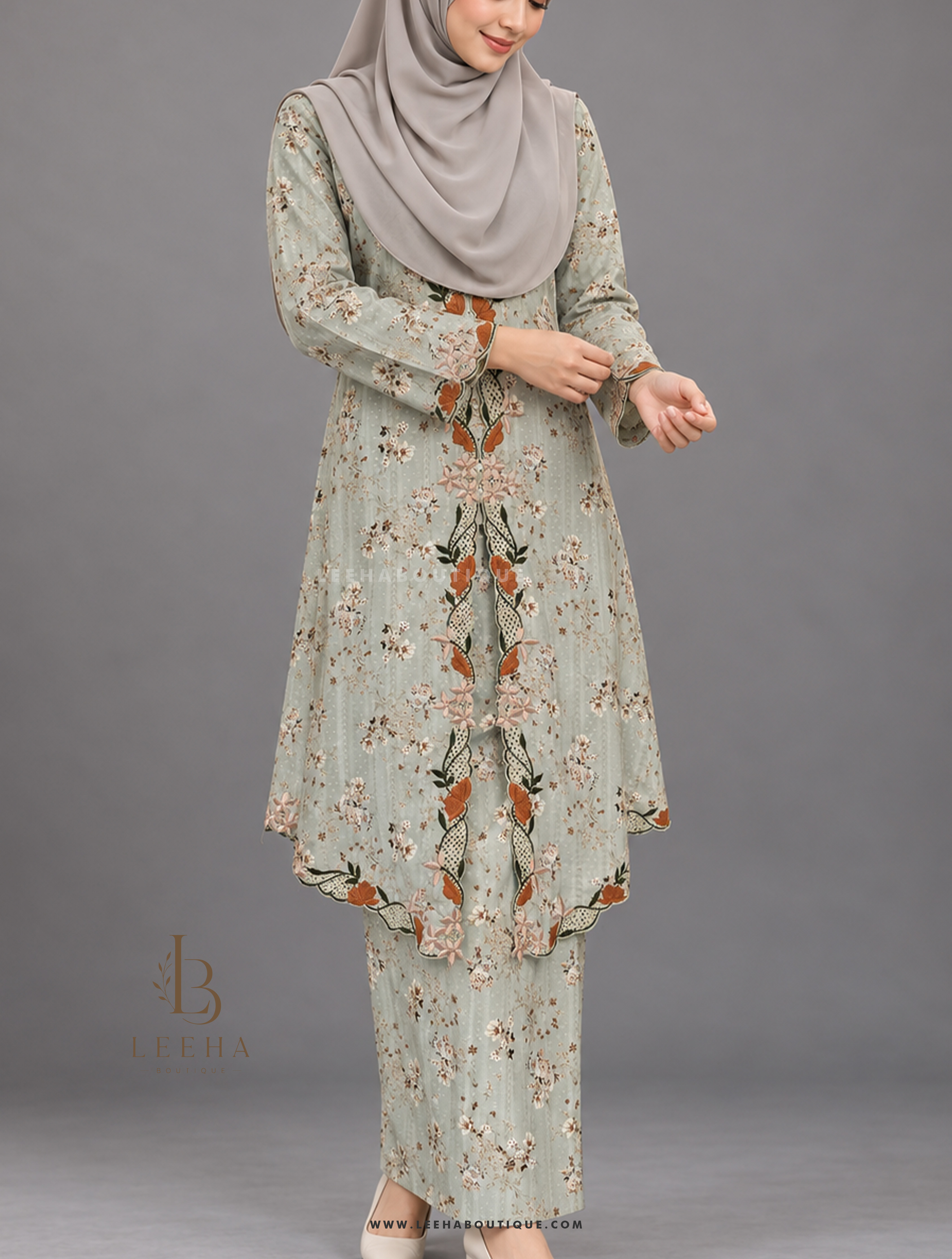 KEBAYA SERI BULAN (MINT GREEN)