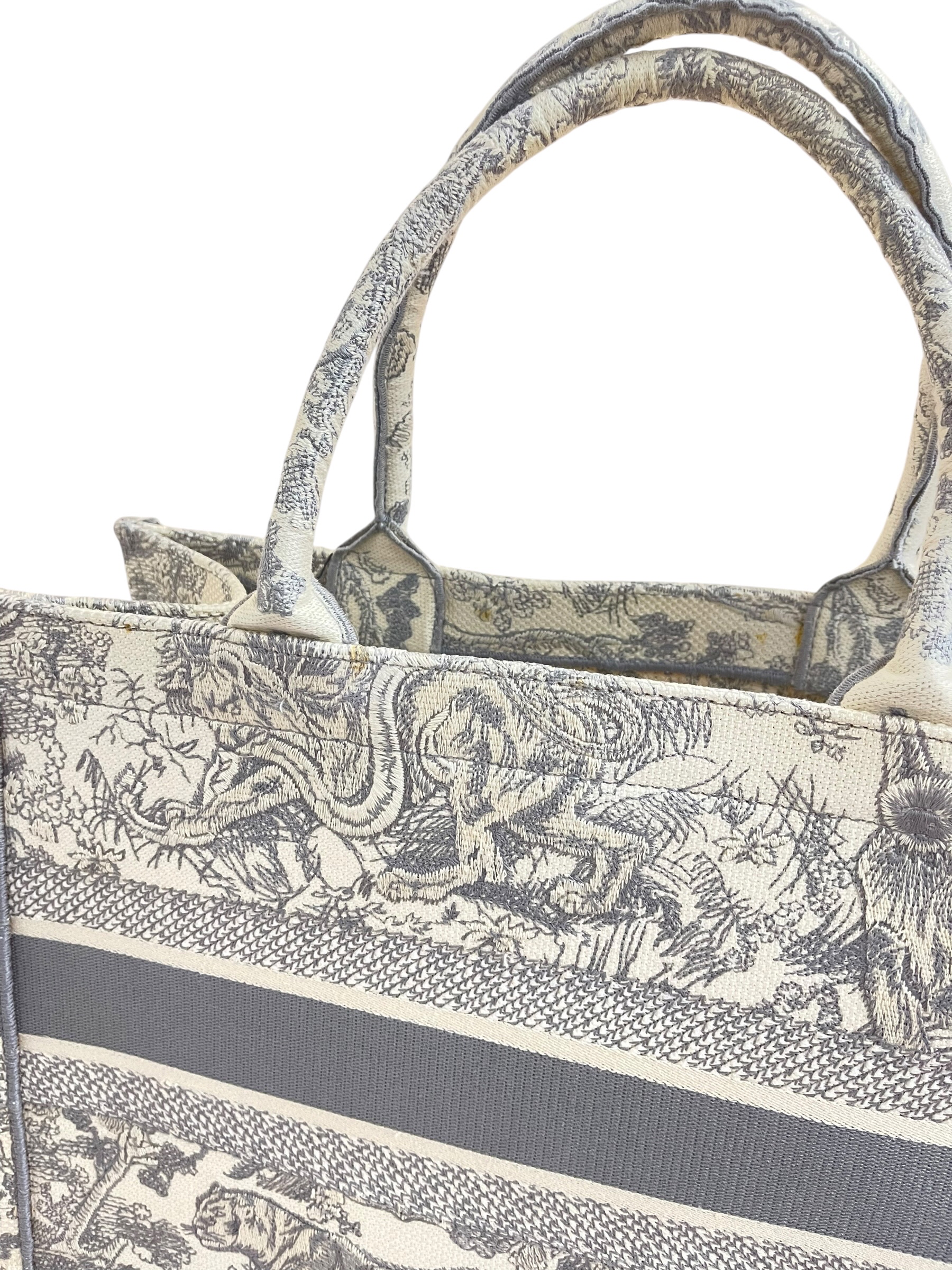 Pre-owned Dior Book Tote / Product Code: 062901