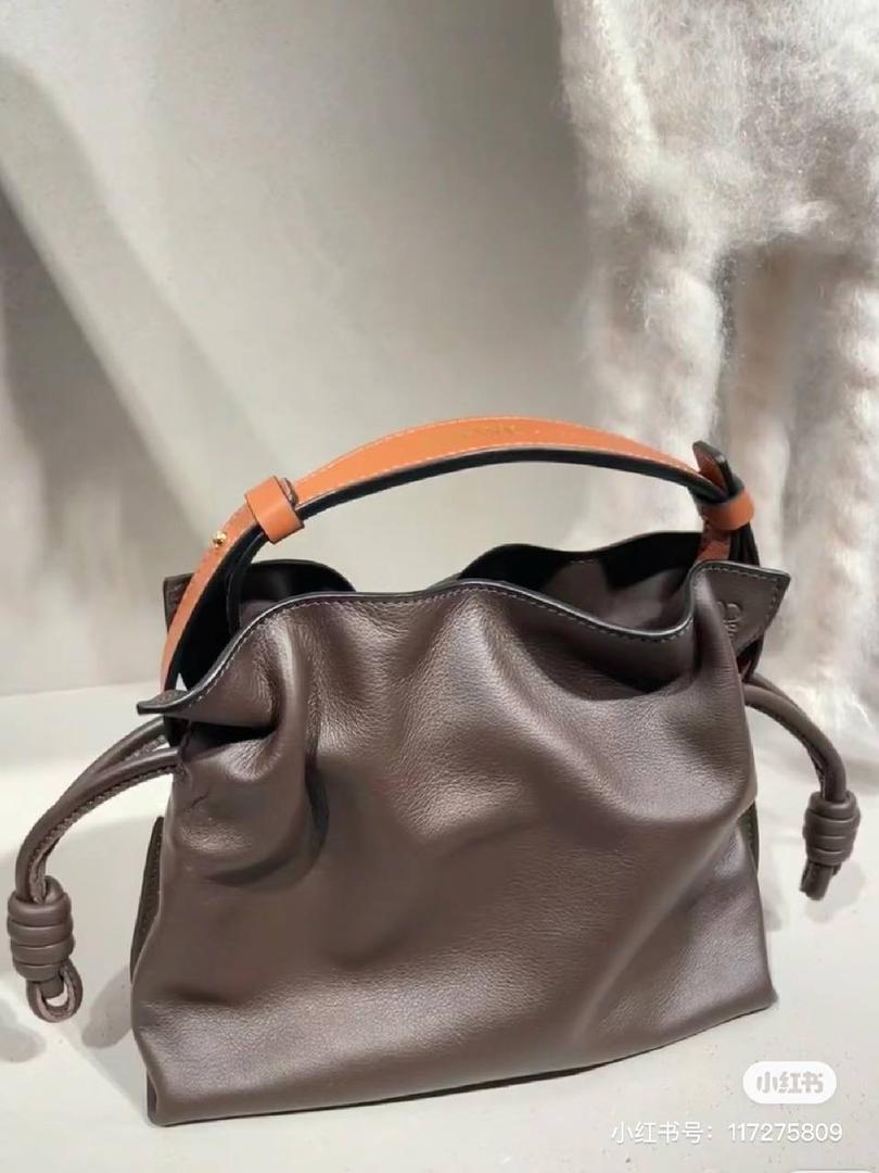 Loewe 罗意威 Flamenco Nano 纳帕小牛皮手提包