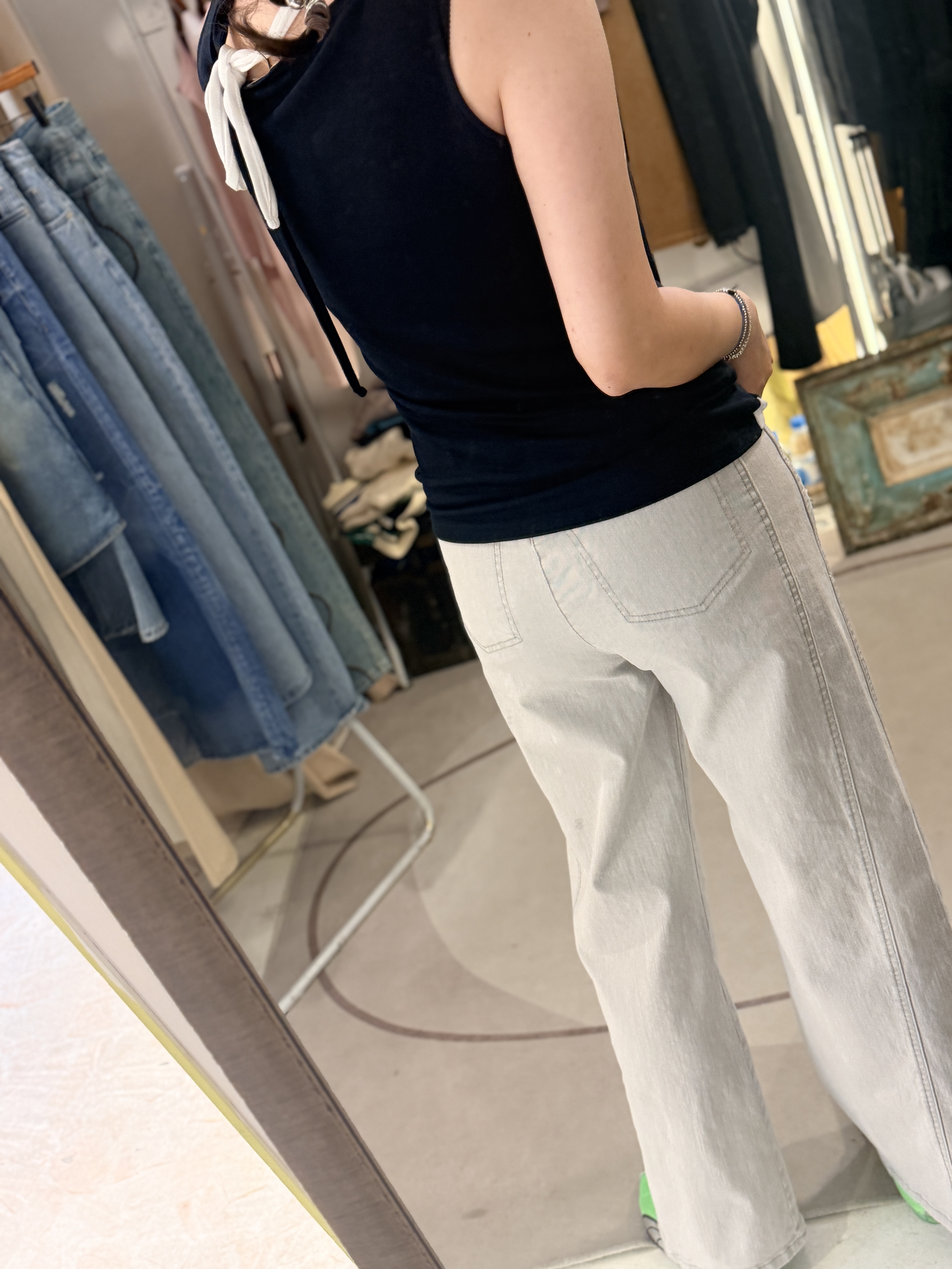 Hot items pants