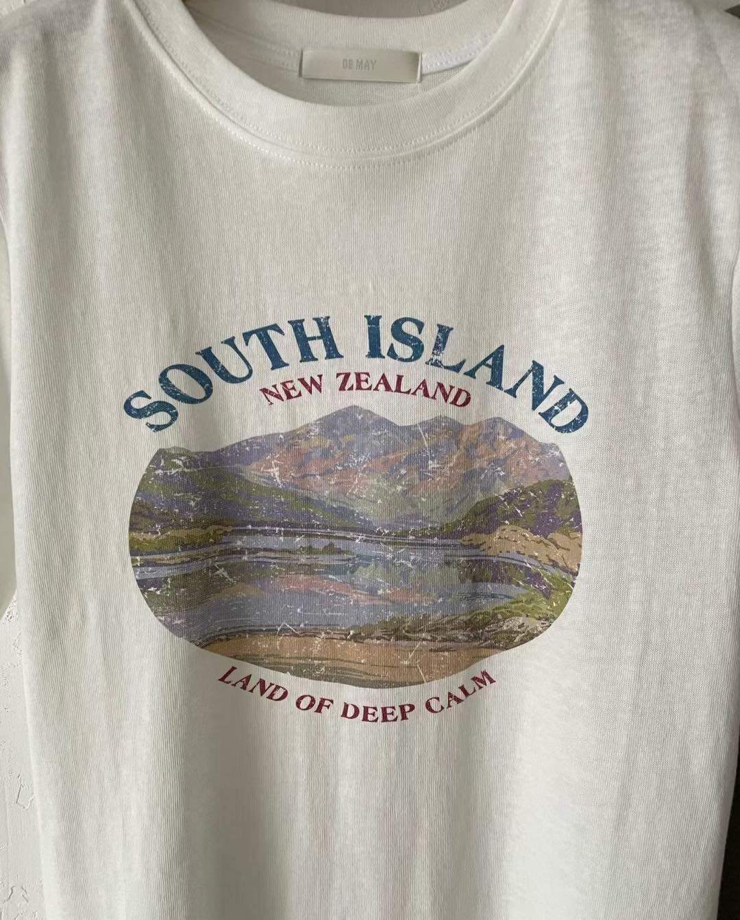 South Island print tee
