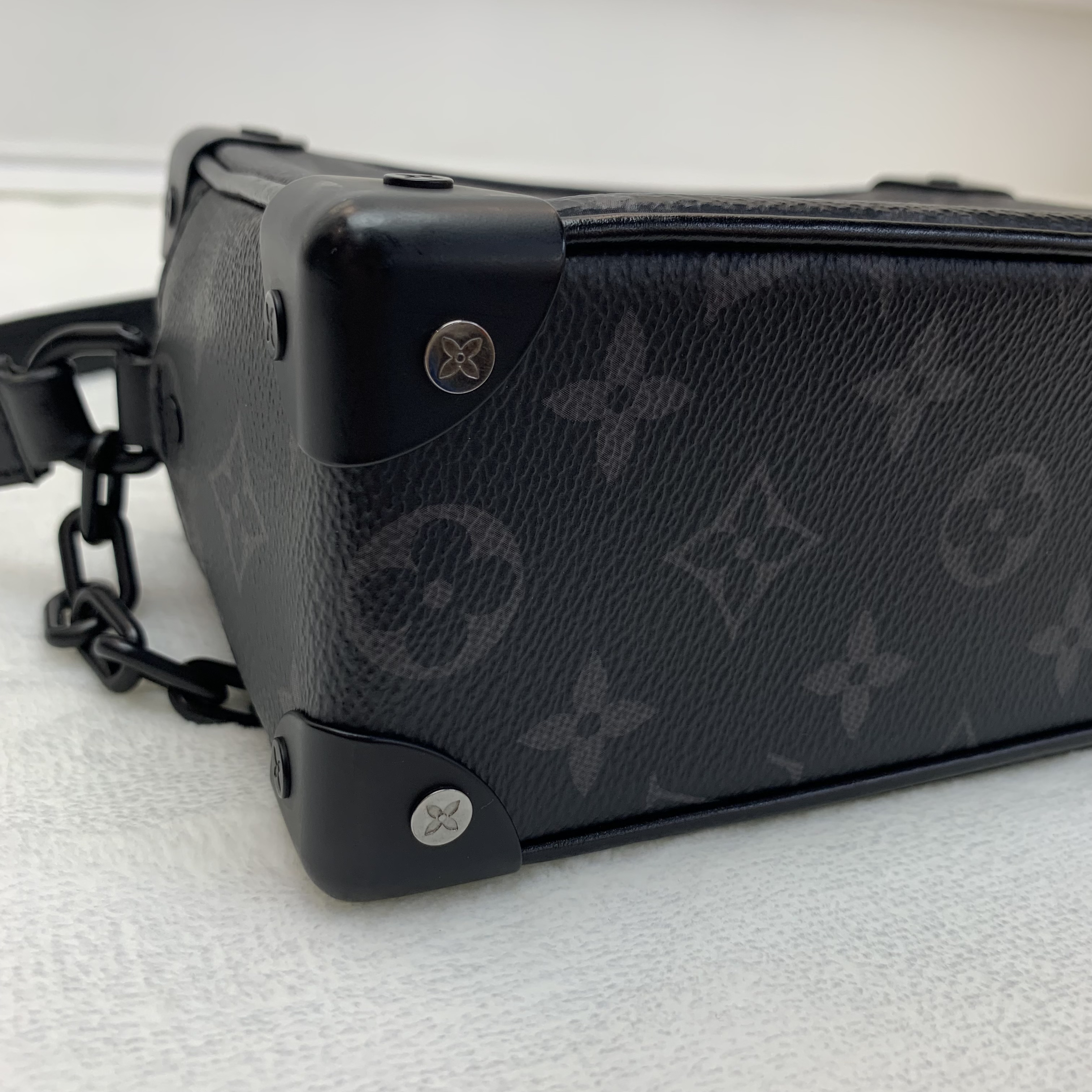 中性款🖤LV 黑武士Mini Trunk