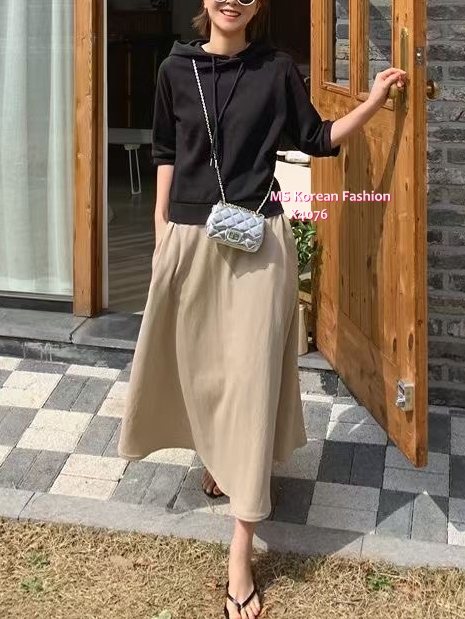 X4076 韓國🇰🇷假兩件拼色有帽連身裙