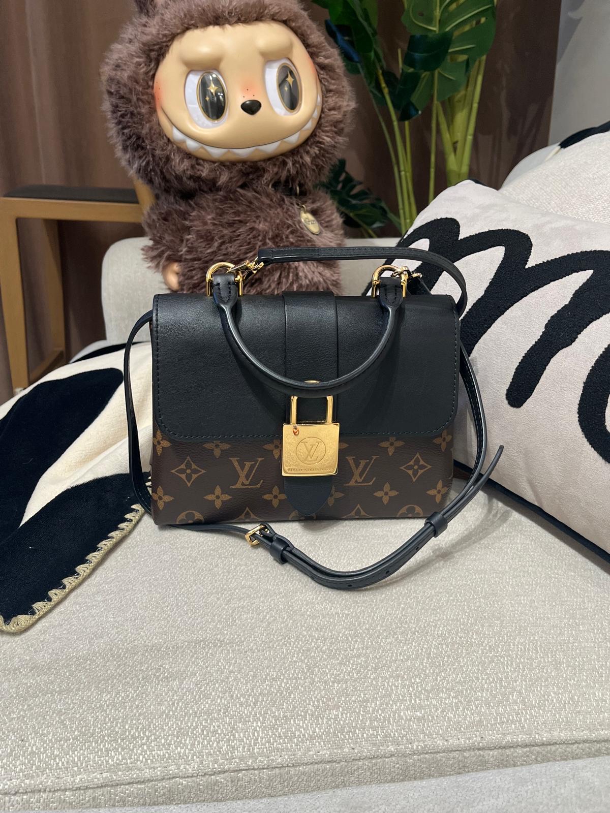 LV Locky BB Monogram 100%Authentic, 95%New ✅Strap ✅Dusr bag
