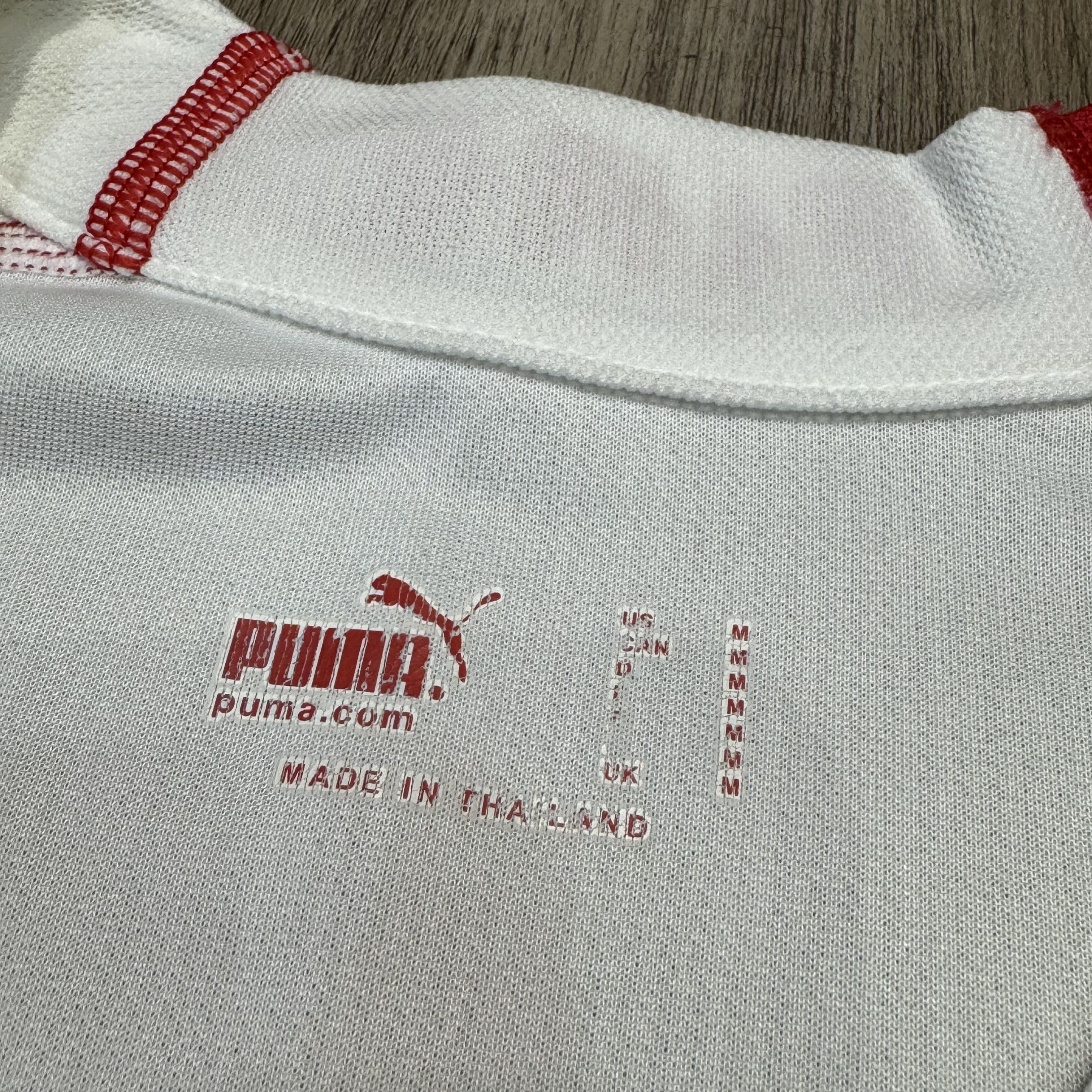 Chicago Fire 2005 away shirt