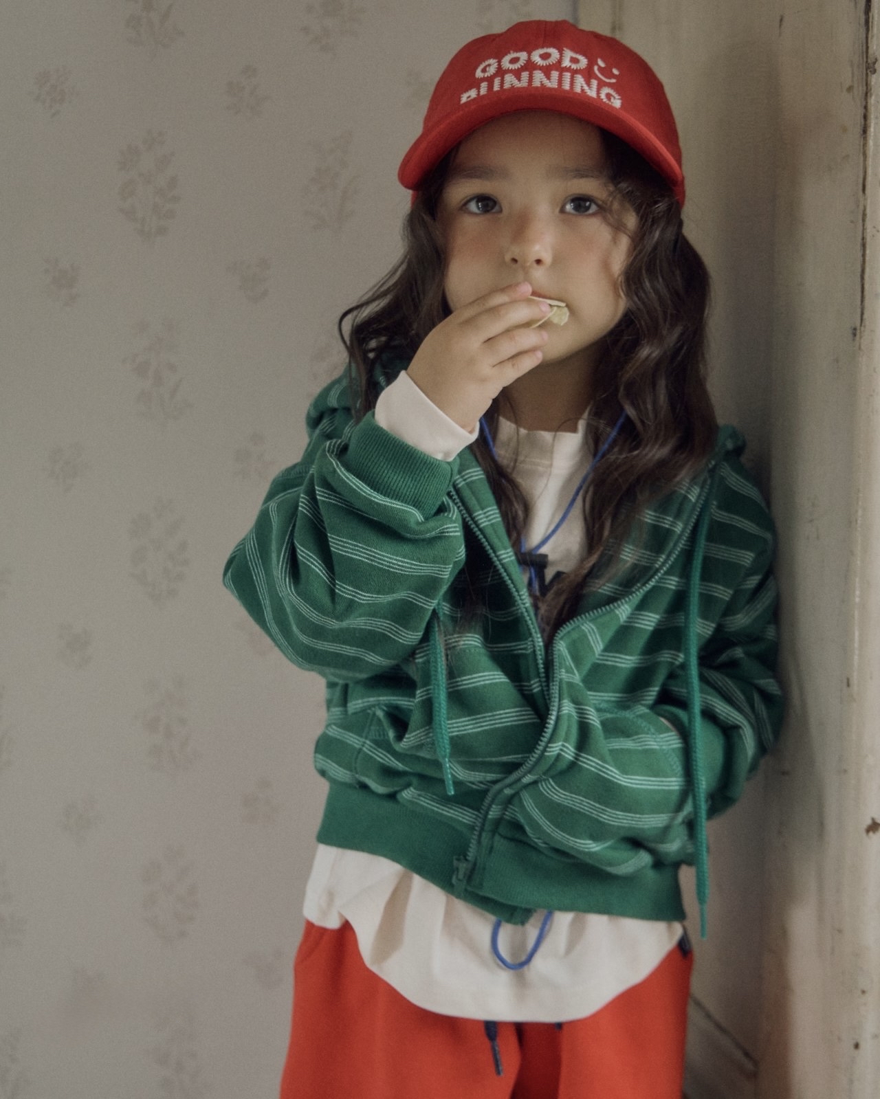 Mimi | Now hood JP