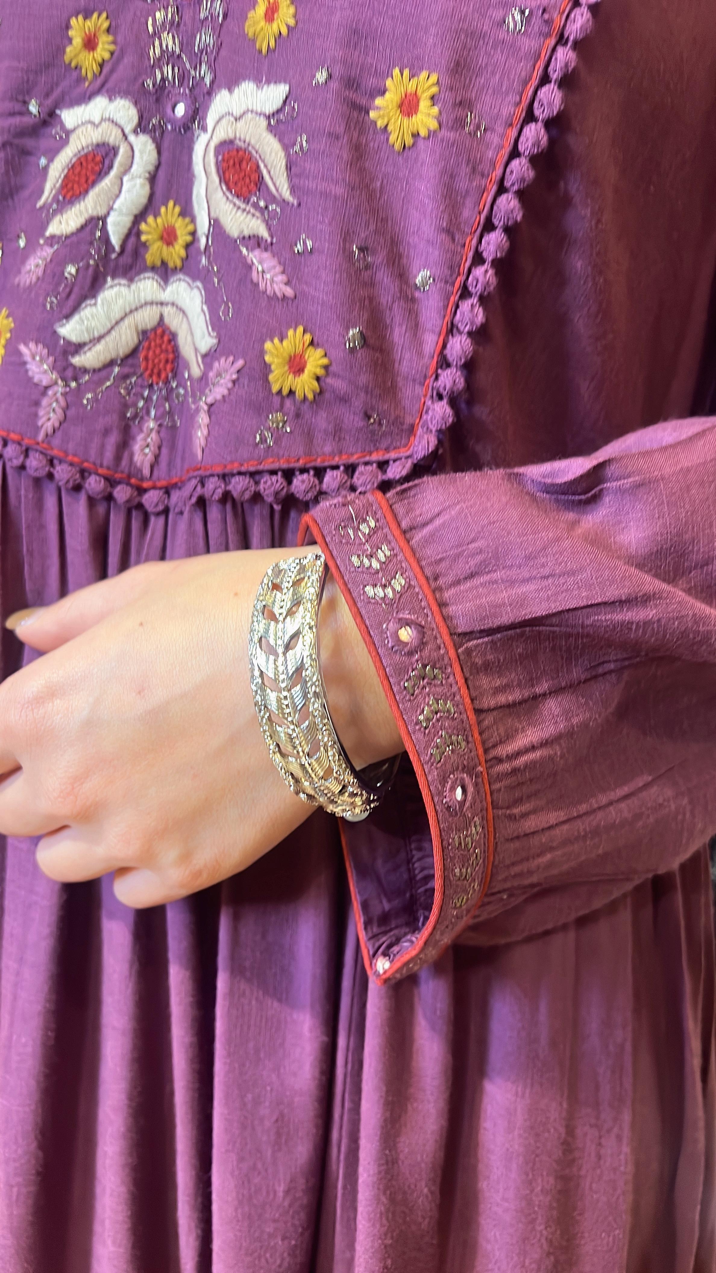 Purple V-neck Double Lace Collar Emb. OP 48"  #1023