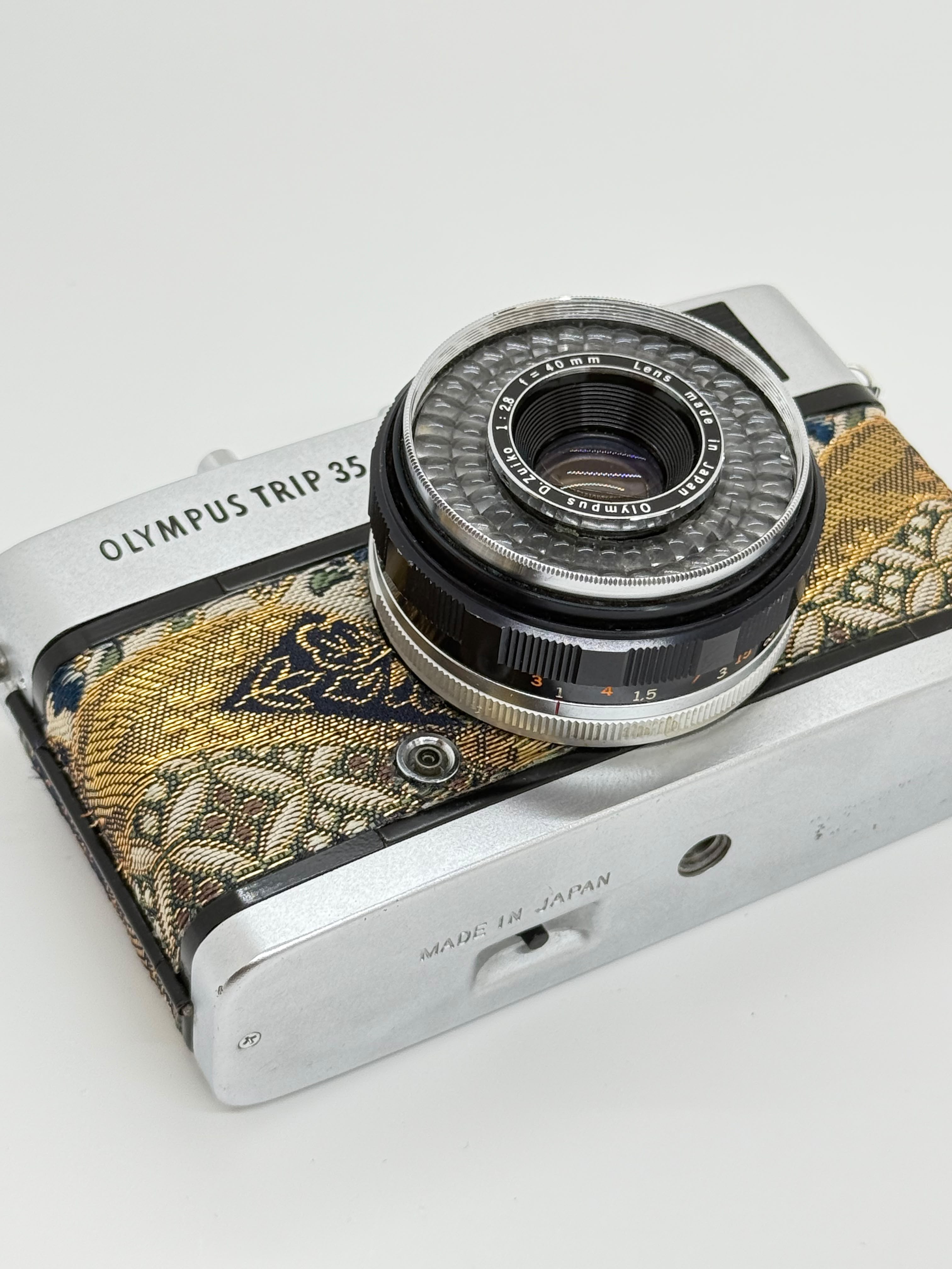 「西陣織之影」 Olympus Trip 35 Film Camera 菲林相機