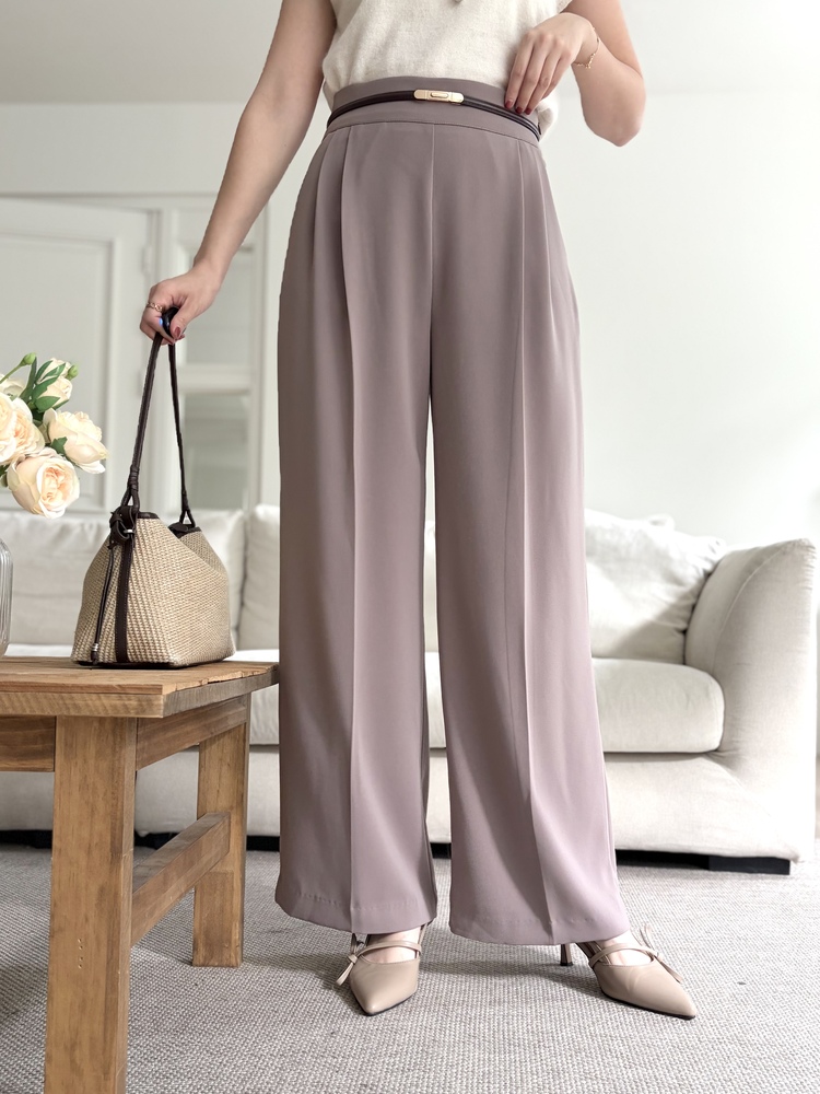 Charlyne Seamless-Front Slacks (Khaki Beige)