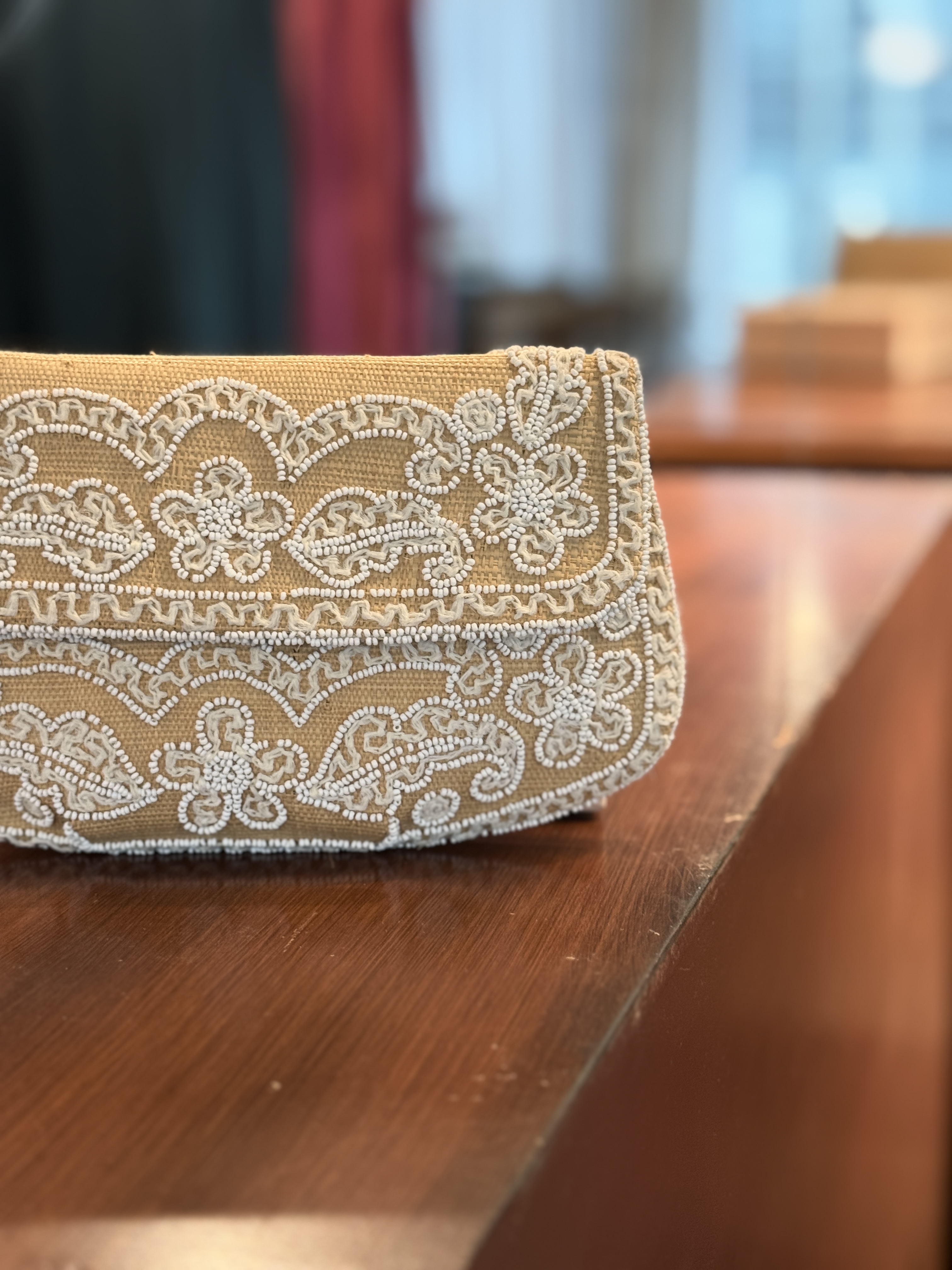 Rare! C.a. 1950s Birks Made in France Beaded Summer Clutch (MT2502)