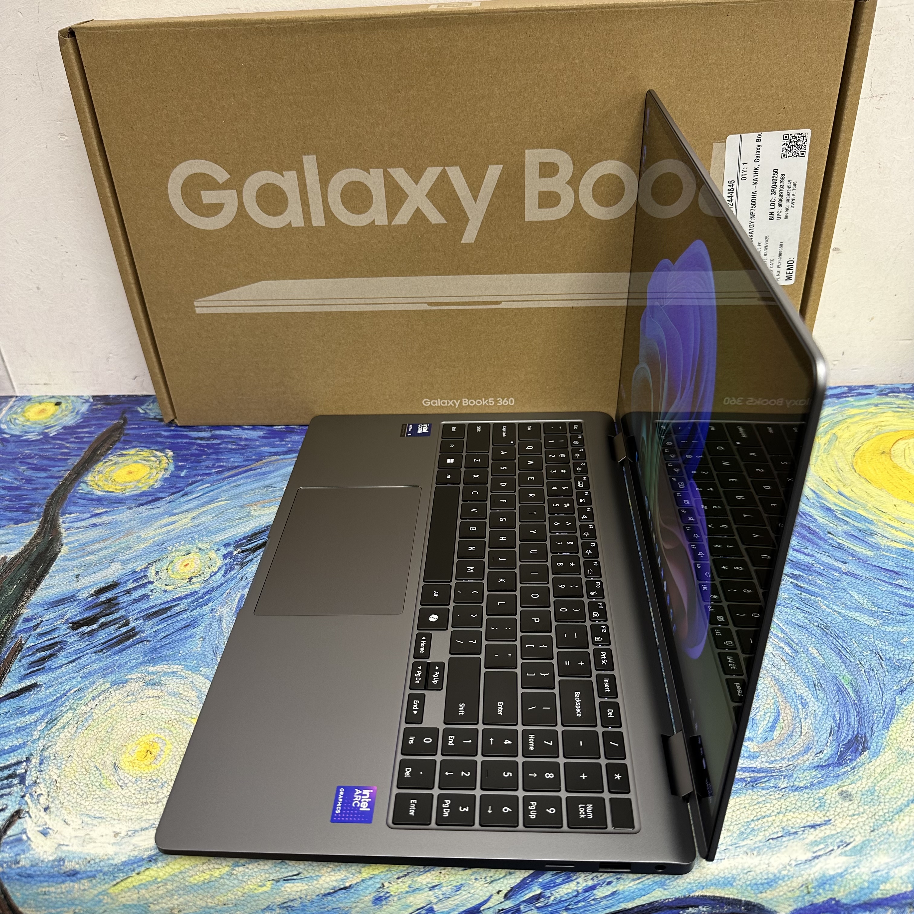 (15.6寸 Full HD AMOLED🤩超輕薄360度摺機❤️‍🔥) Samsung Galaxy Book 5 /Ultra 5 226V/16GB Ram/512GB SSD/超輕薄機身/支援MicroSD/360度Touch Mon/Book5 /Laptop / Gaming / Notebook / Tablet /  平板 / Spen