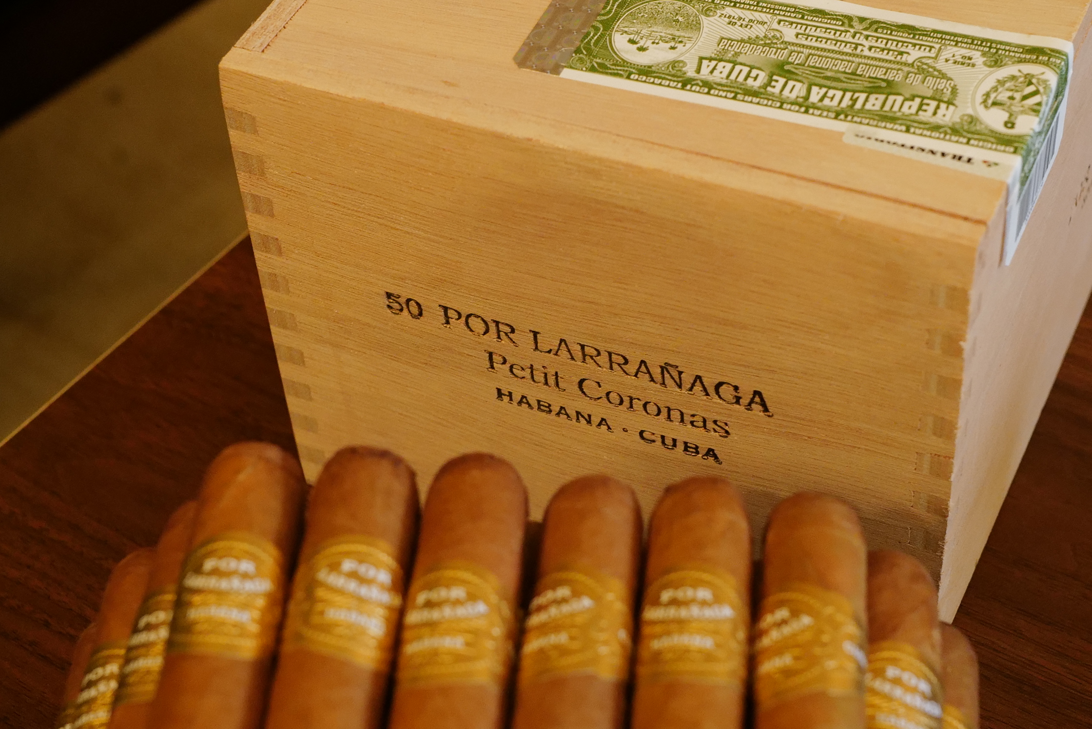 Por Larrañaga Petit Coronas