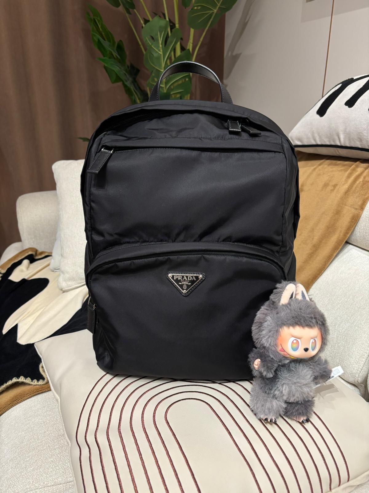 Prada re-nylon backpack  NFC ,100%Authentic ,98%new ✅ certificate card✅dust bag 🩵 專門店售價$19,500📣 