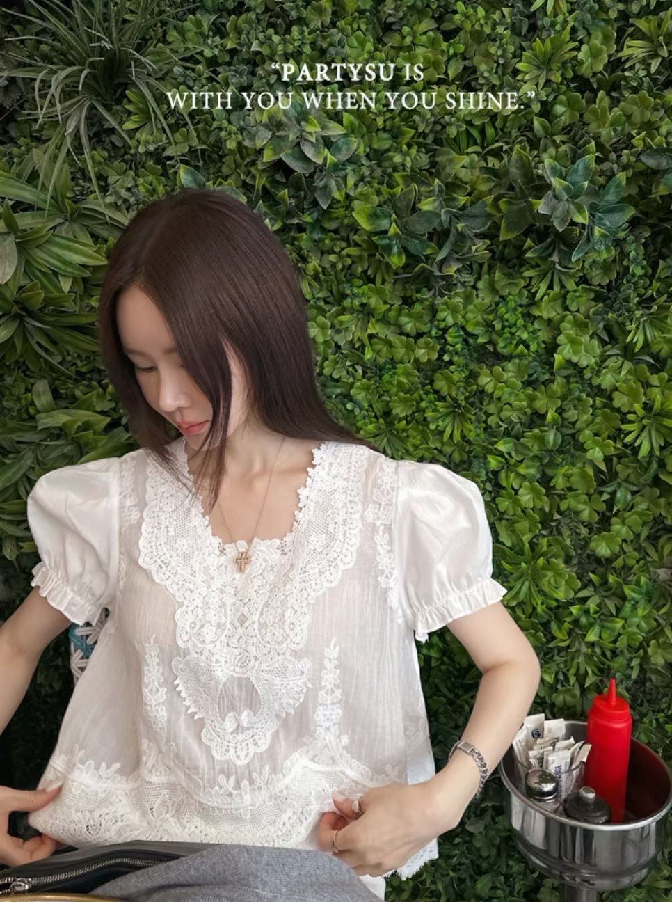 Embroidered lace blouse 