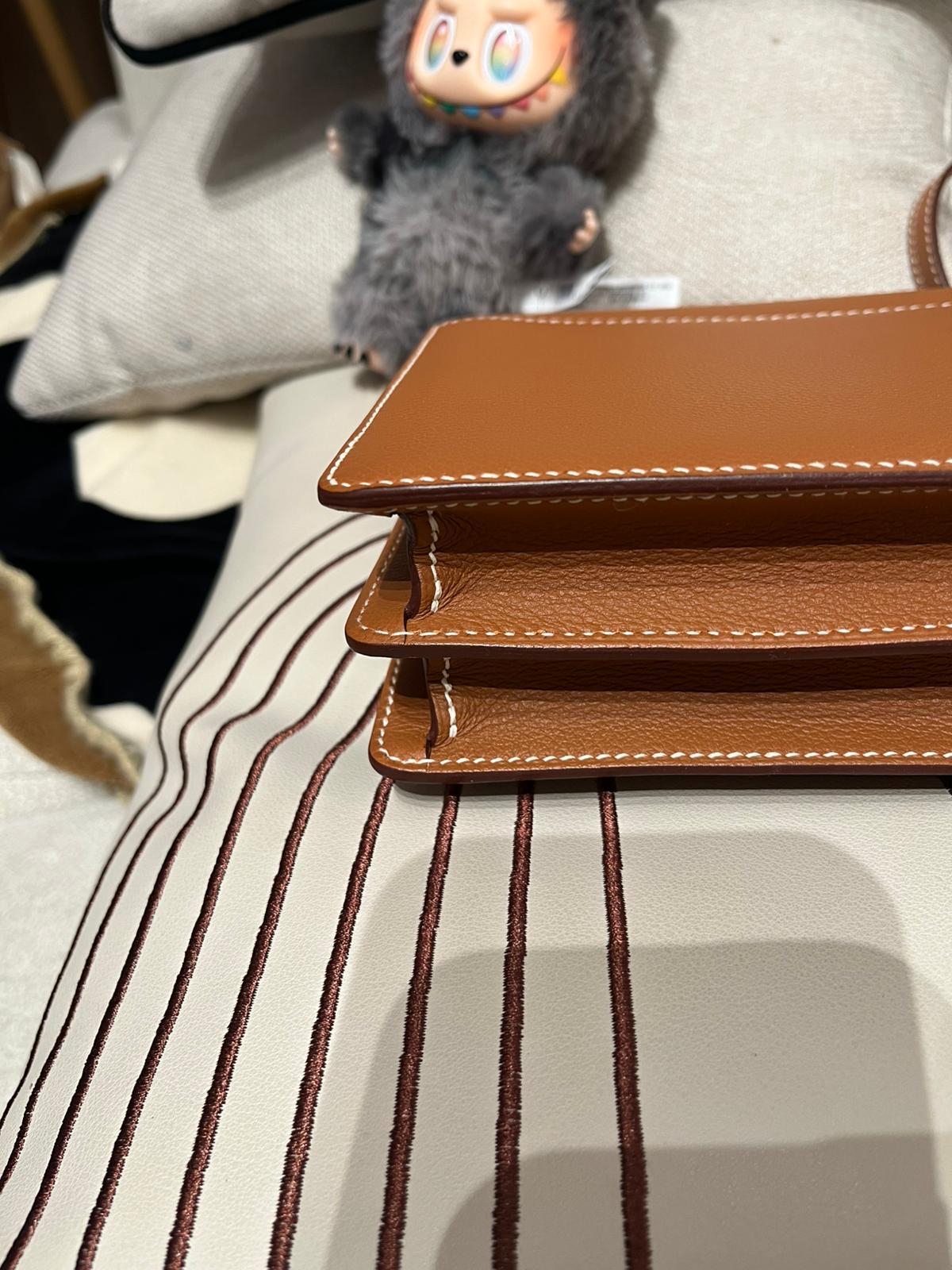 Hermes mini roulis , 金金，STAMP D 100%Authentic ,98%new ✅dust bag✅box 