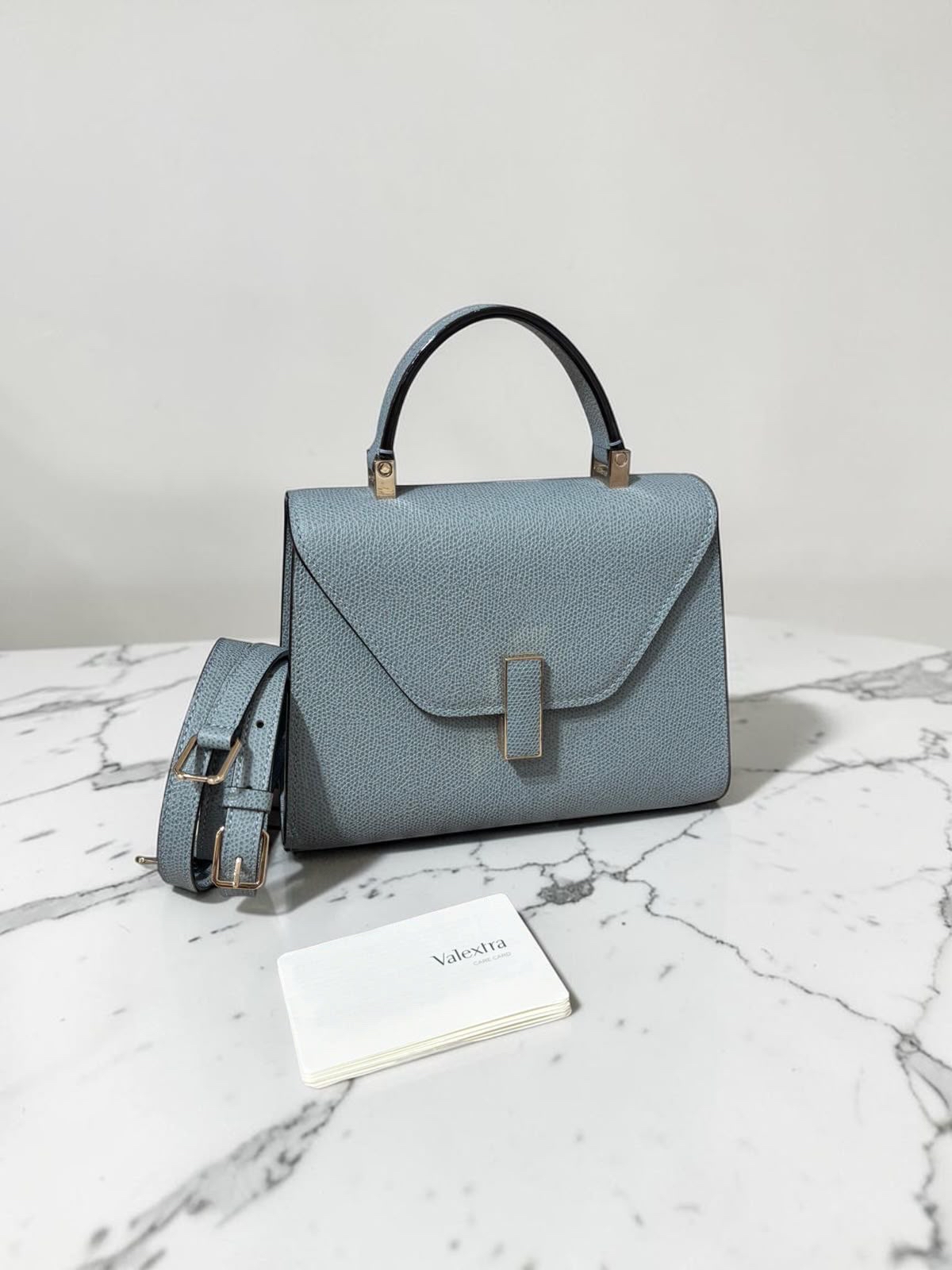 Valextra iside micro crossbody bag 100%Authentic, 98%new ✅ certificate ✅strap✅dust bag