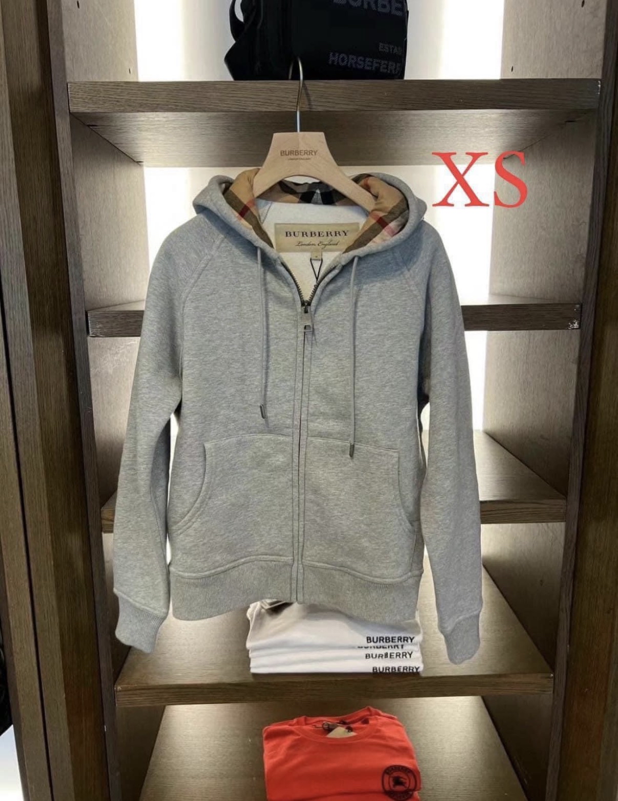 Burberry 灰色畫毛外套