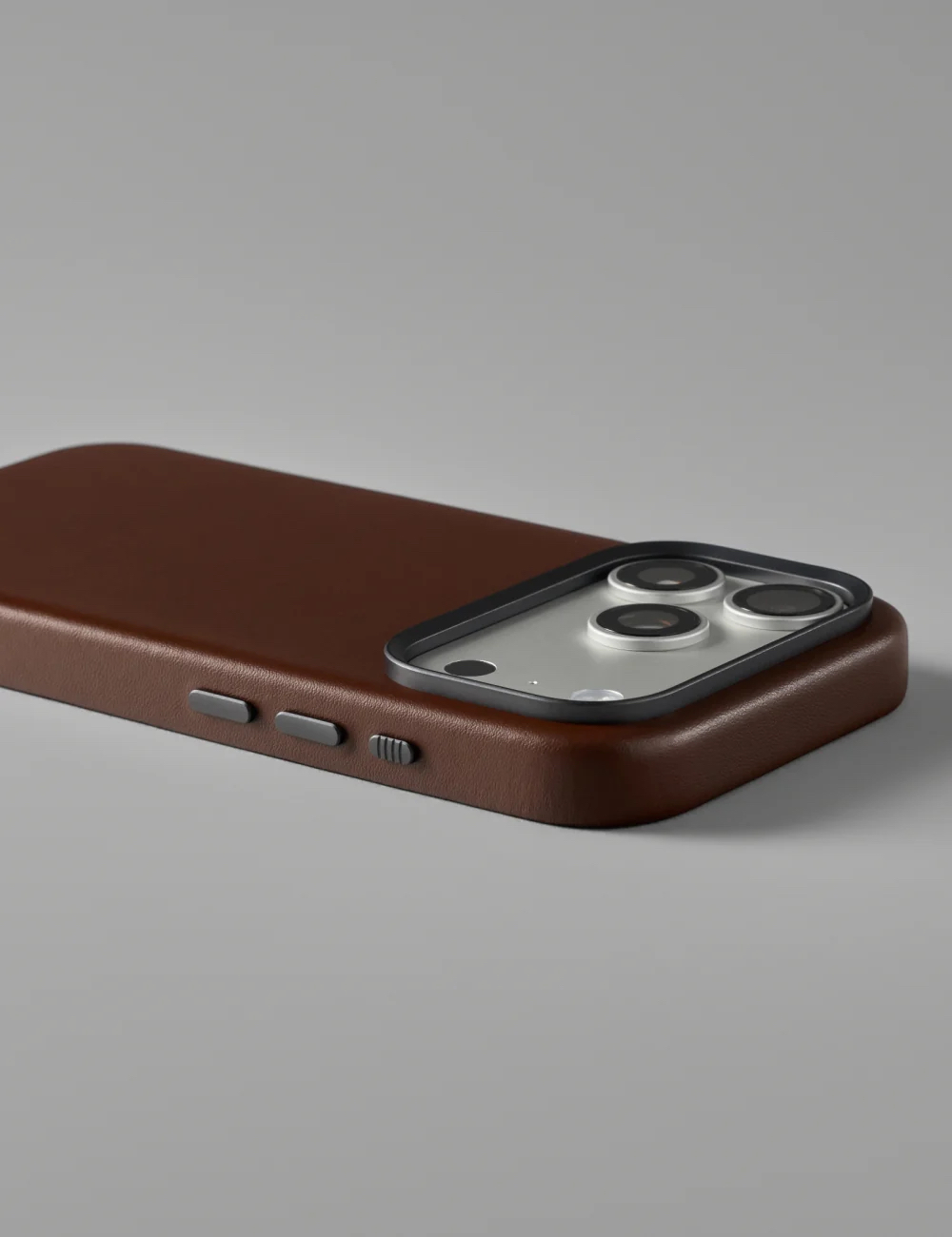 Nomad Traditional(Nomad Leather) Leather Case For iPhone18/17Pro