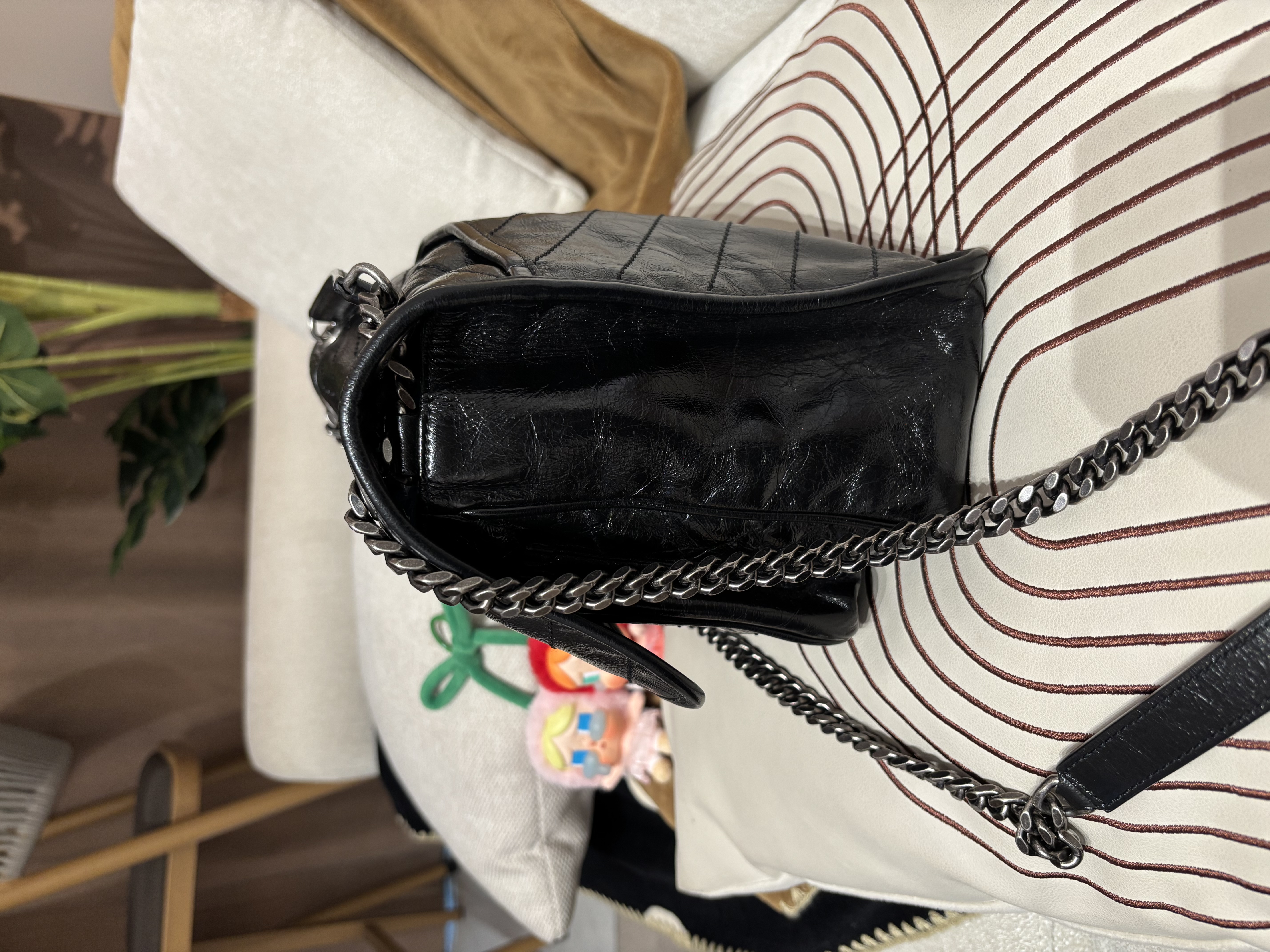 Ysl niki medium capfskin 100%Authentic ,95%new  ✅booklet ✅dust bag  