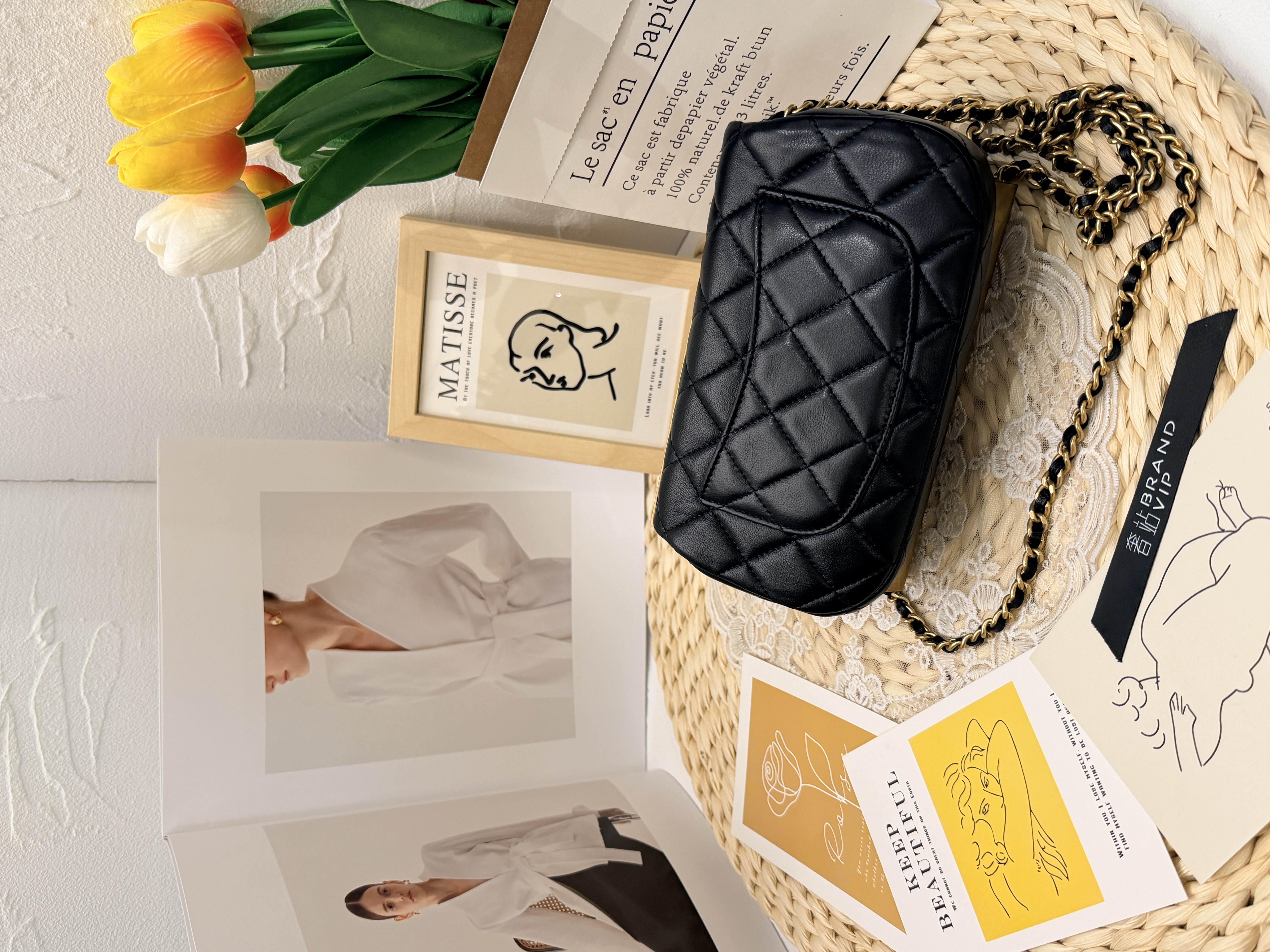 Chanel Mini Flap Bag (小牛皮 芯片22年）