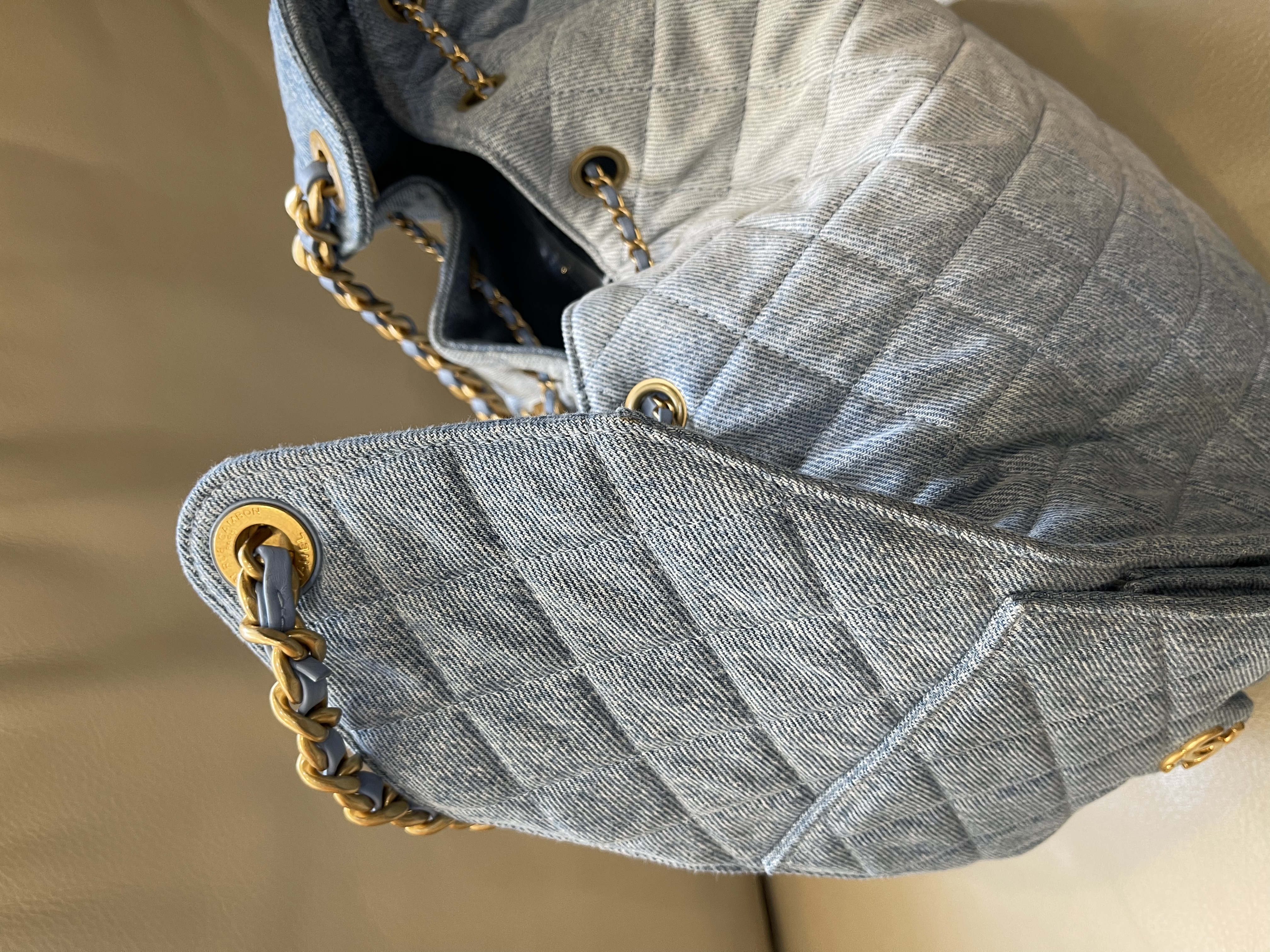 Pre-owned CHANEL 25 Hobo / Product Code: 26031411