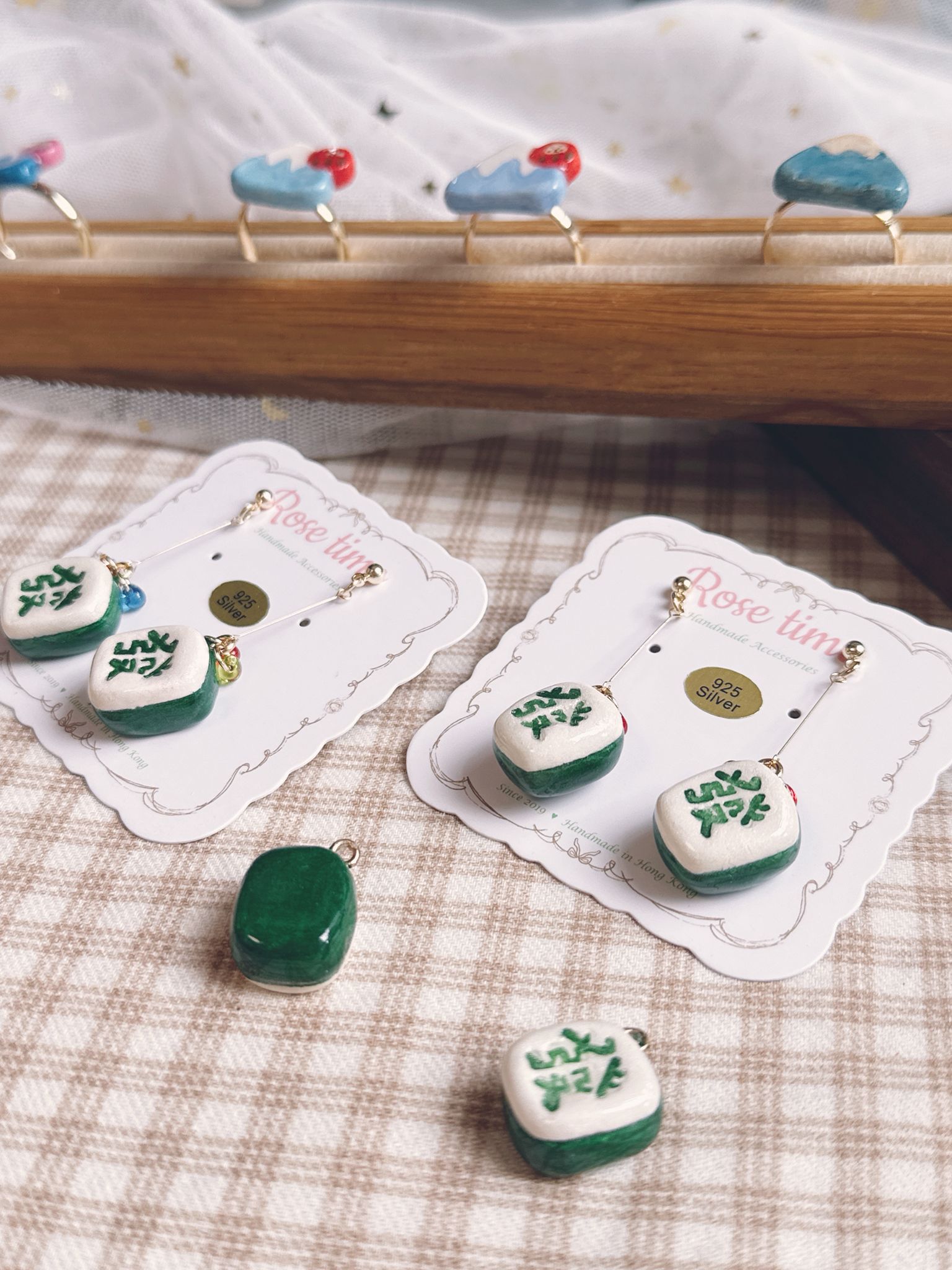 手繪 麻雀🀄️打牌 發財耳環