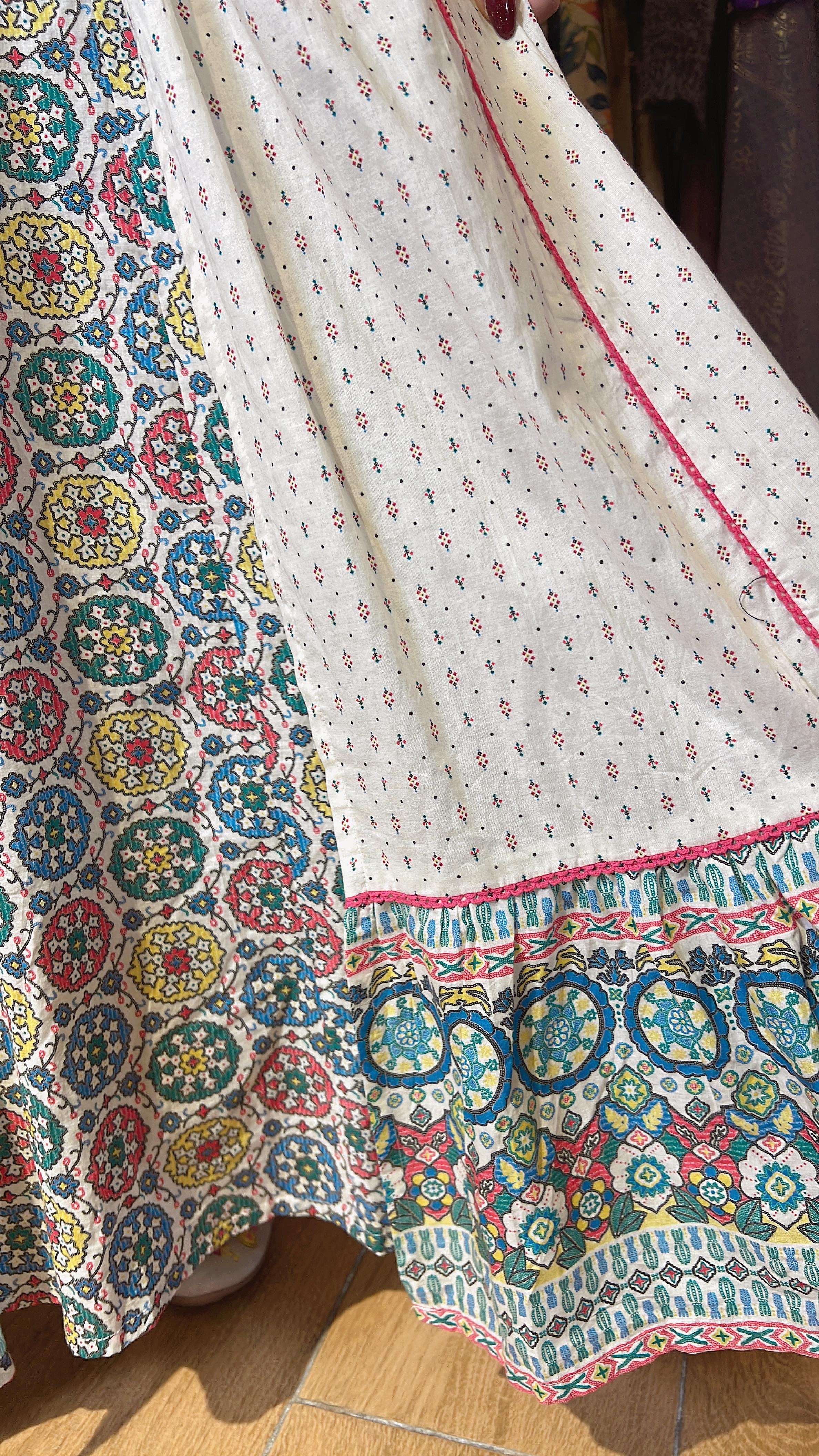 Milky White Mandala Fake 2 pcs OP 51" #1033