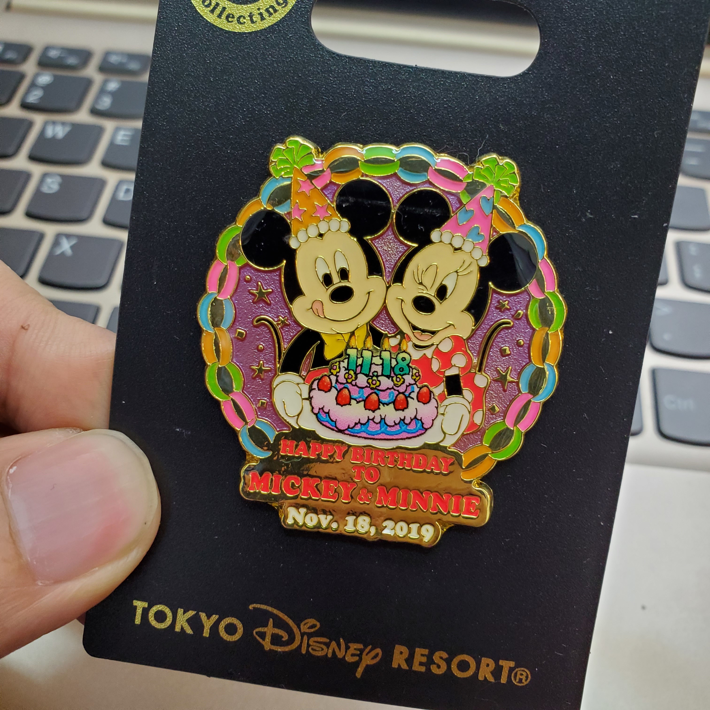 [現貨] [東京迪士尼樂園] 米奇米妮 徽章 {TF210410H}