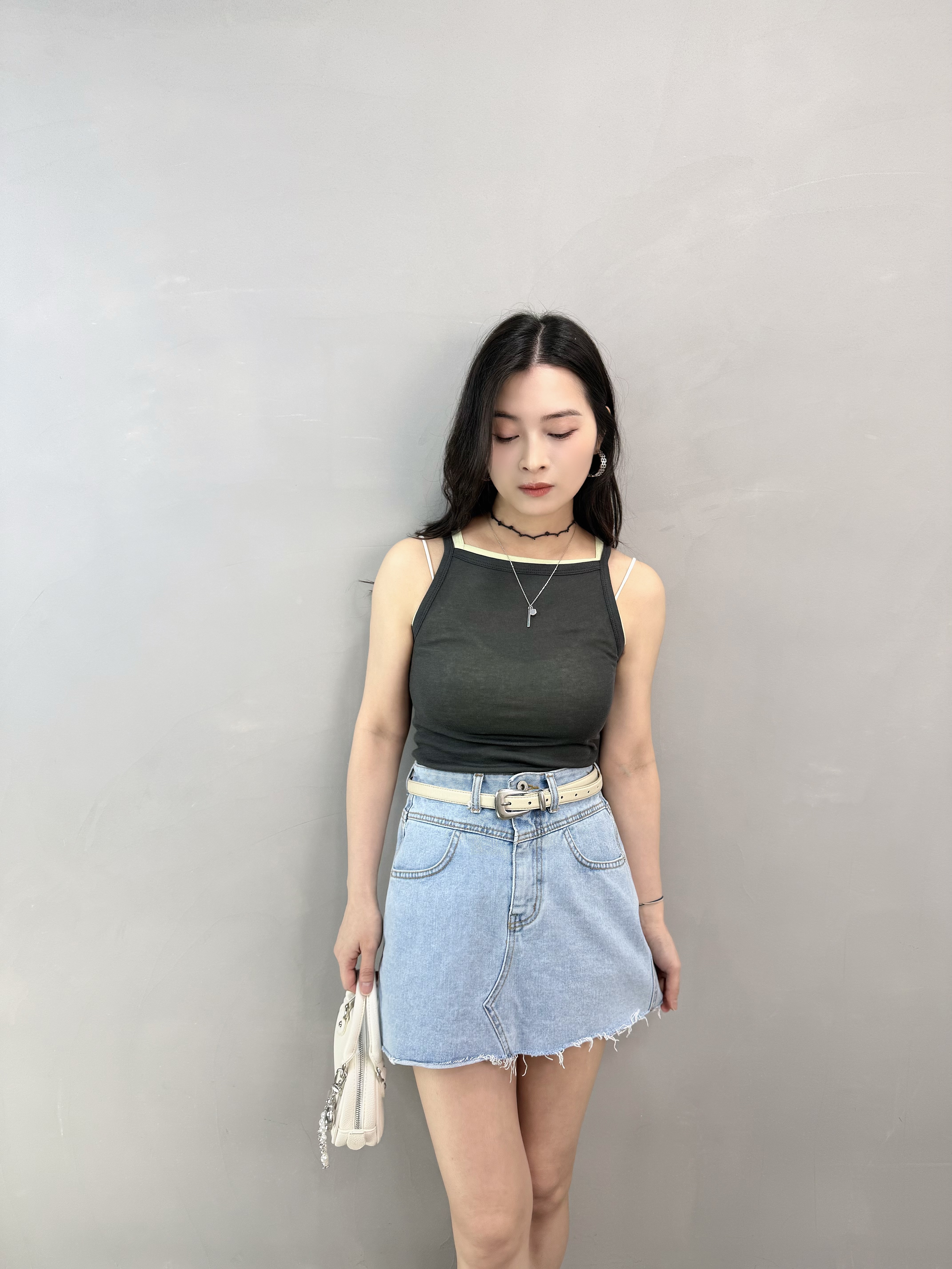 N76 V腰牛仔短裙