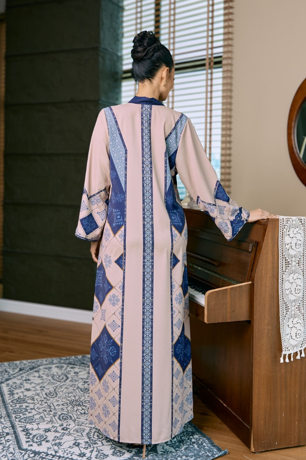 KESUMA BOHEMIAN in Blue Majestic