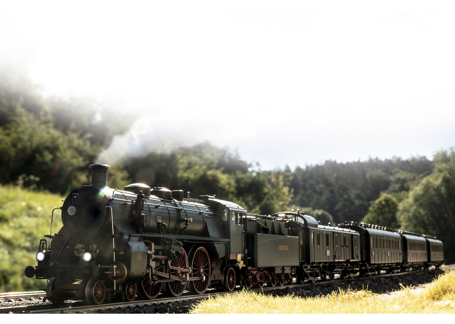 Trix DCC Sound & Smoke Bavarian Express Train Set 21360