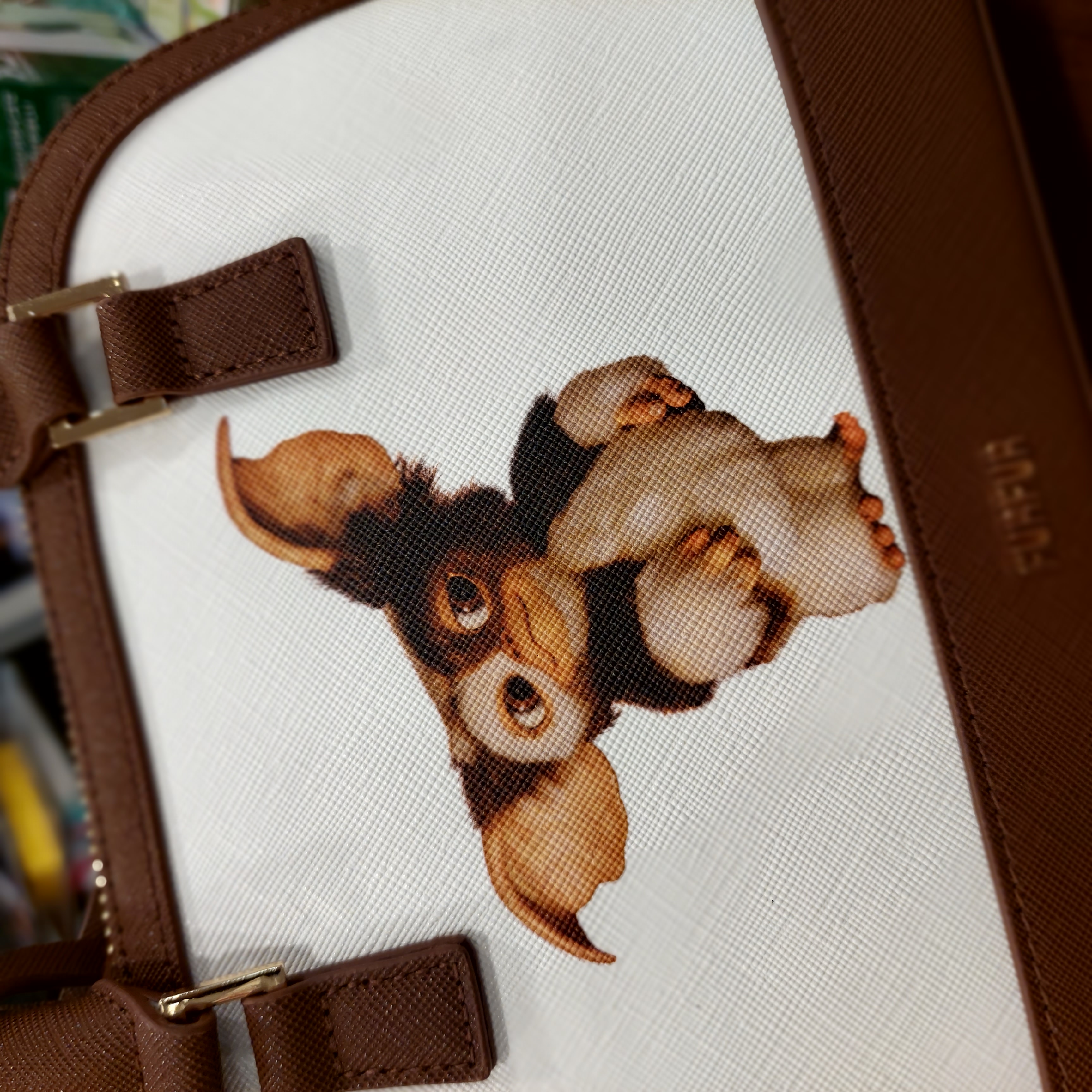 2026 新款 日本限定 Gremlins Gizmo  FURFUR 迷你肩背包  Hand Bag