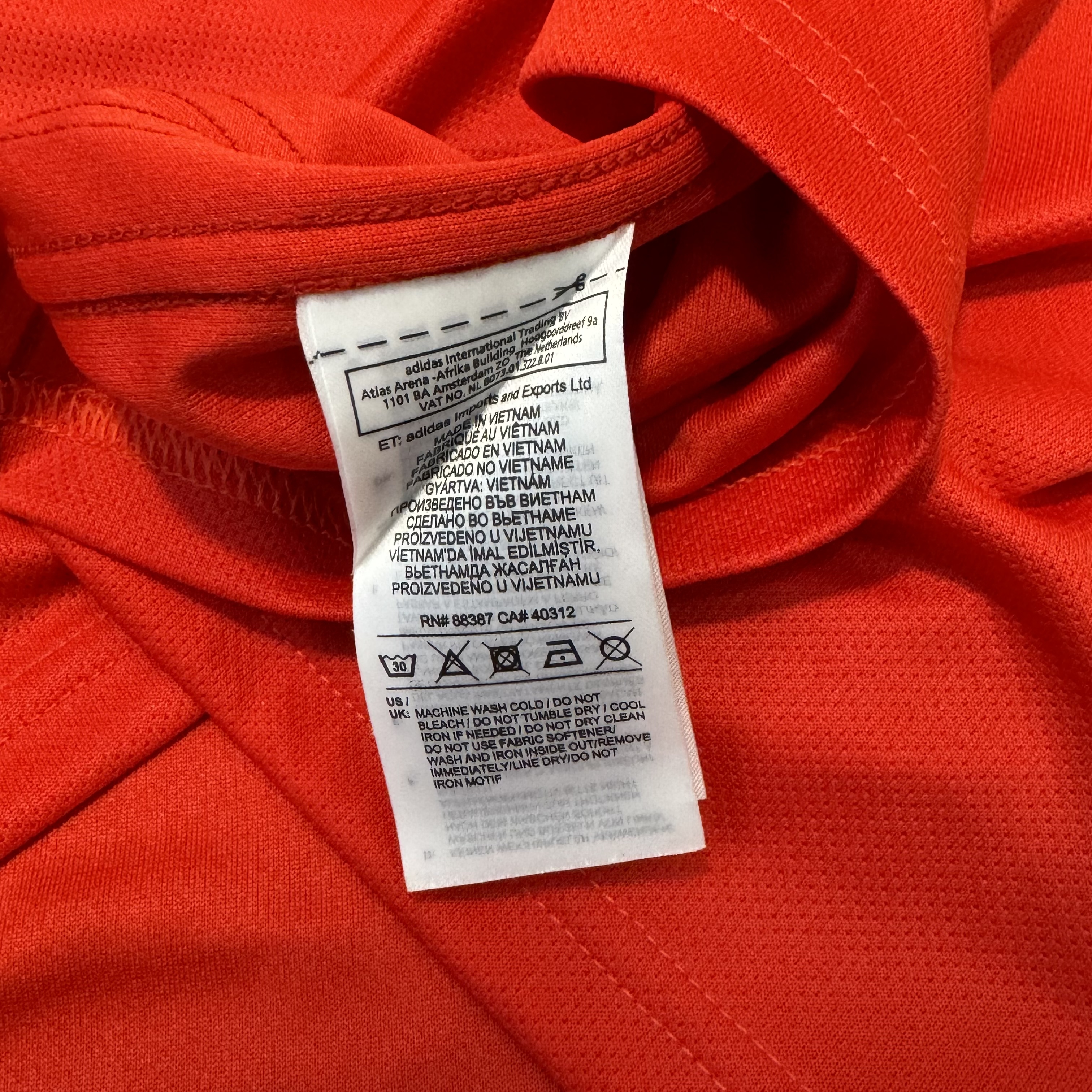 Belgium WC2018 home shirt #22 Chadli