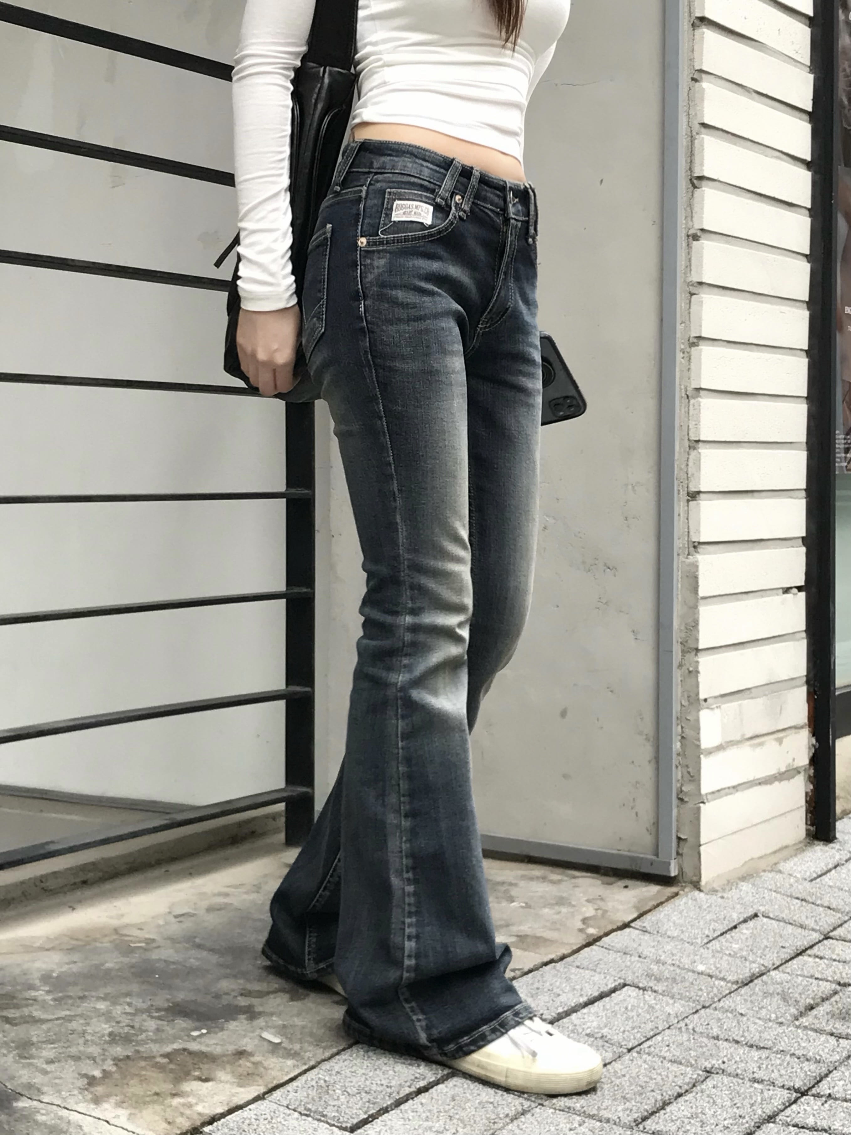 Vintage Washed Low-Rise Flare Jeans
