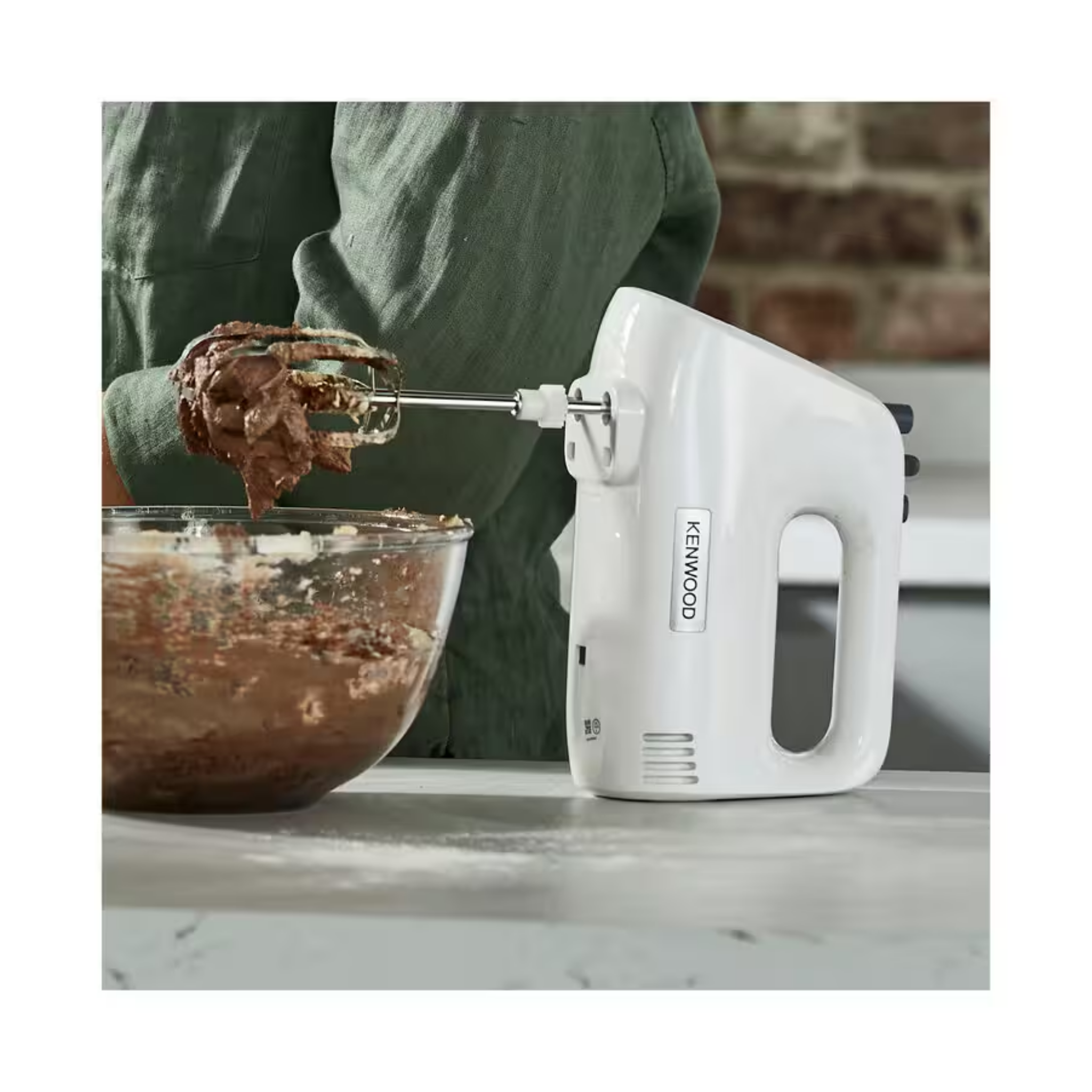 Kenwood 450W HandMix Lite Hand Mixer White (HMP30.A0WH)