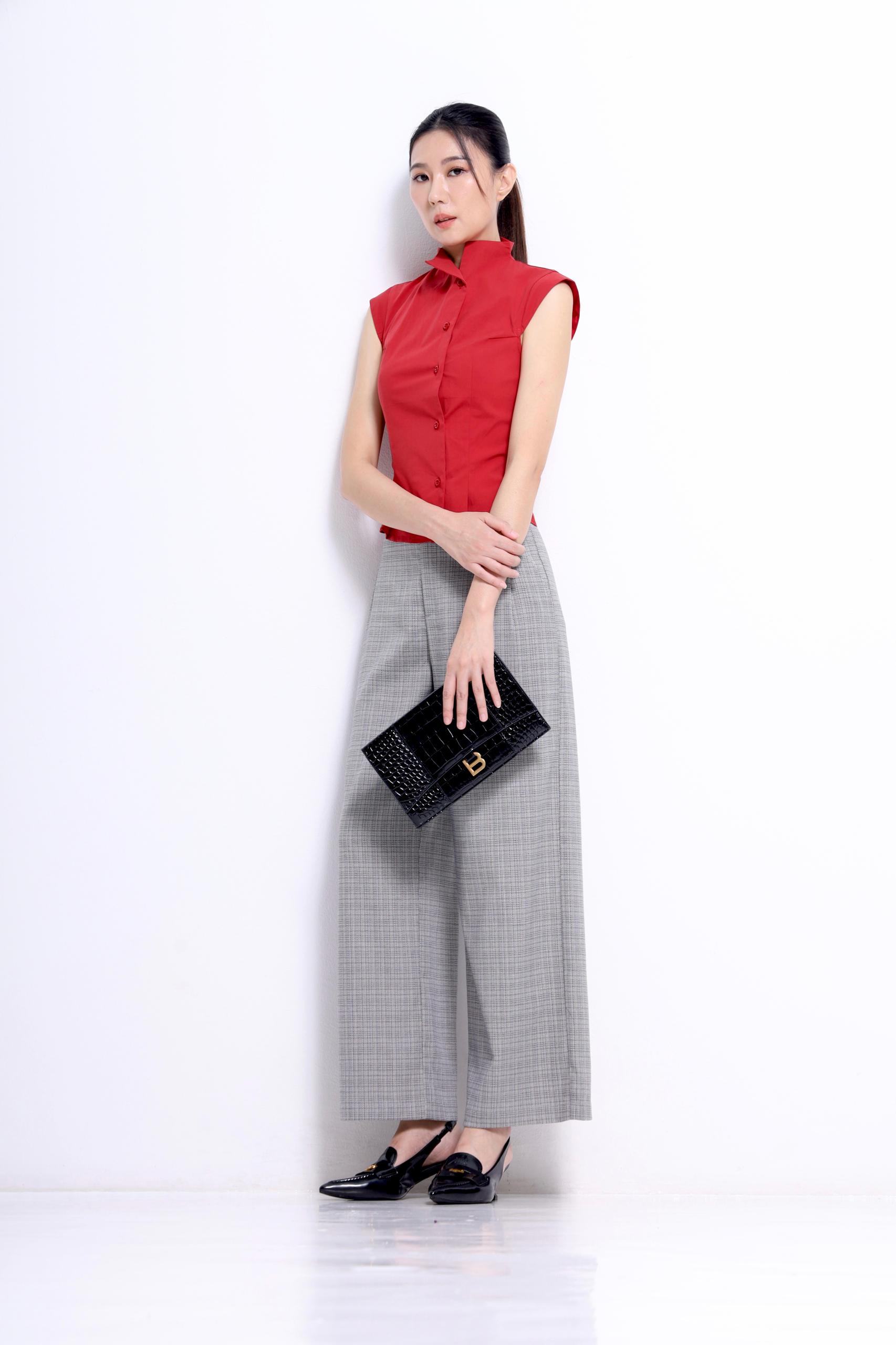 CB2756 Elise Mandarin Collar Sleeveless Blouse