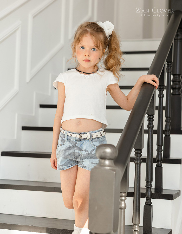 🇰🇷ZAN CLOVER tee