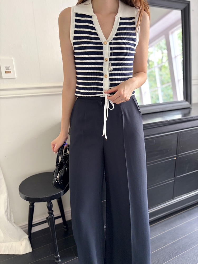 The Effortless Stripe Vest (White)