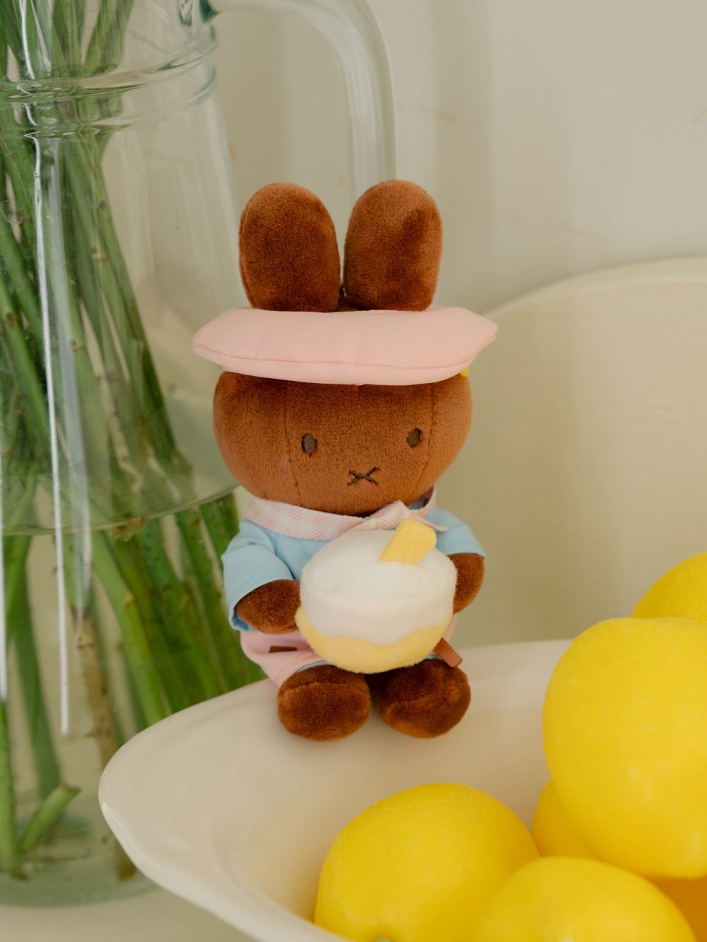小菲兔店長醫療補助 [韓國直送] Miffy cafe Gyenongju慶州限定 冰淇淋店店員掛件 (Miffy/Melanie/Boris)