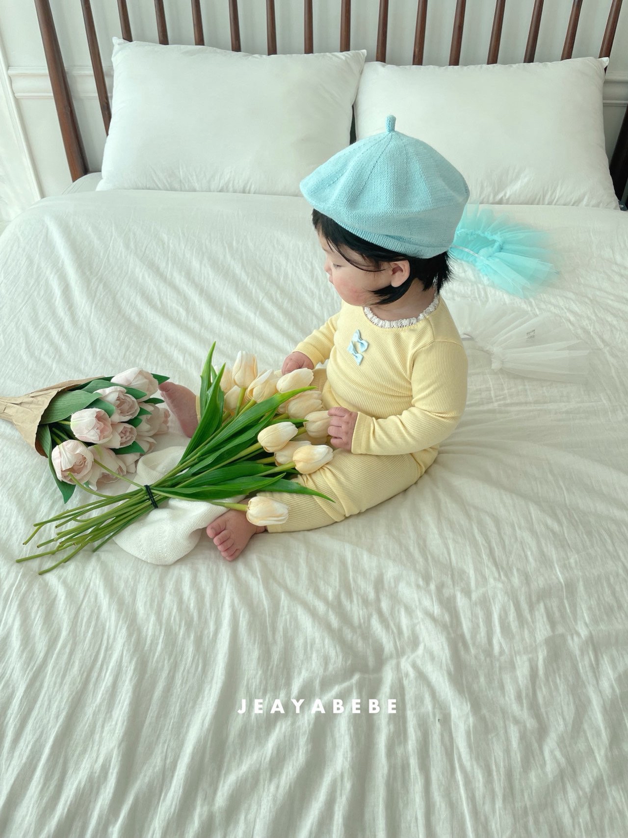 🇰🇷jeayabebe set (tee+pants)