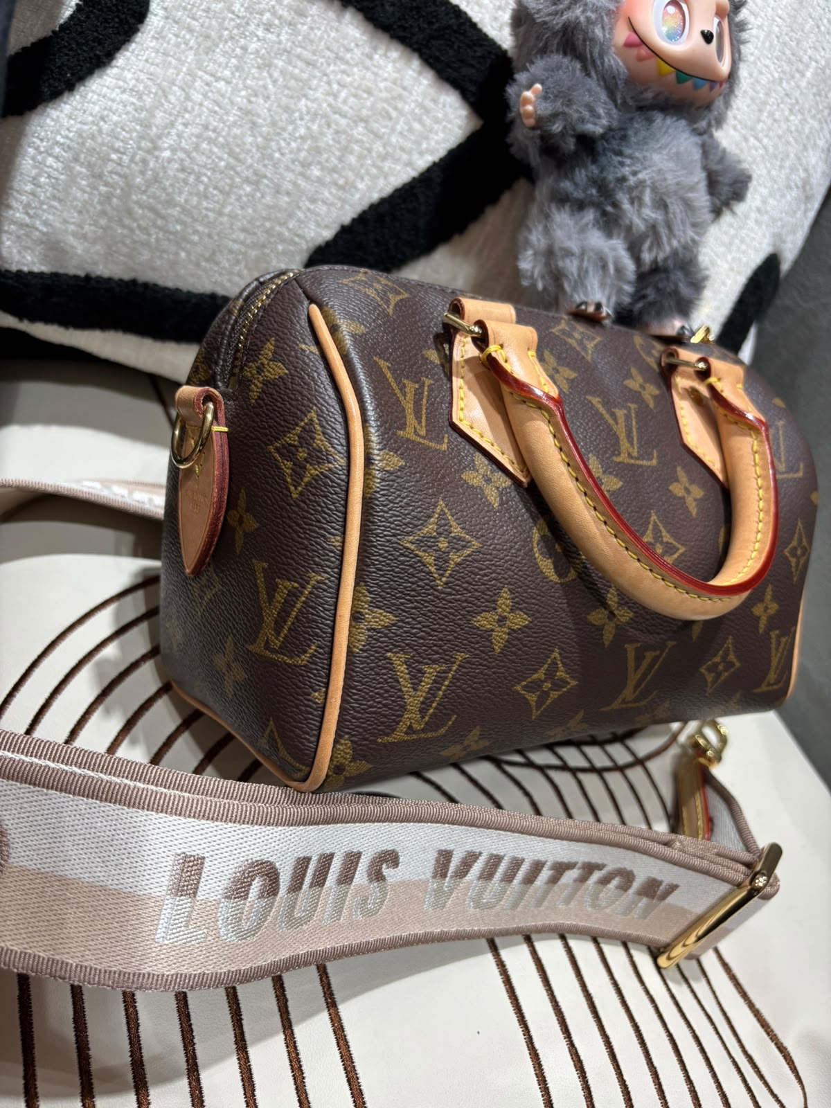 LV Speedy 20 Monogram 100%Authentic, 98%New ✅key lock ✅Dust bag