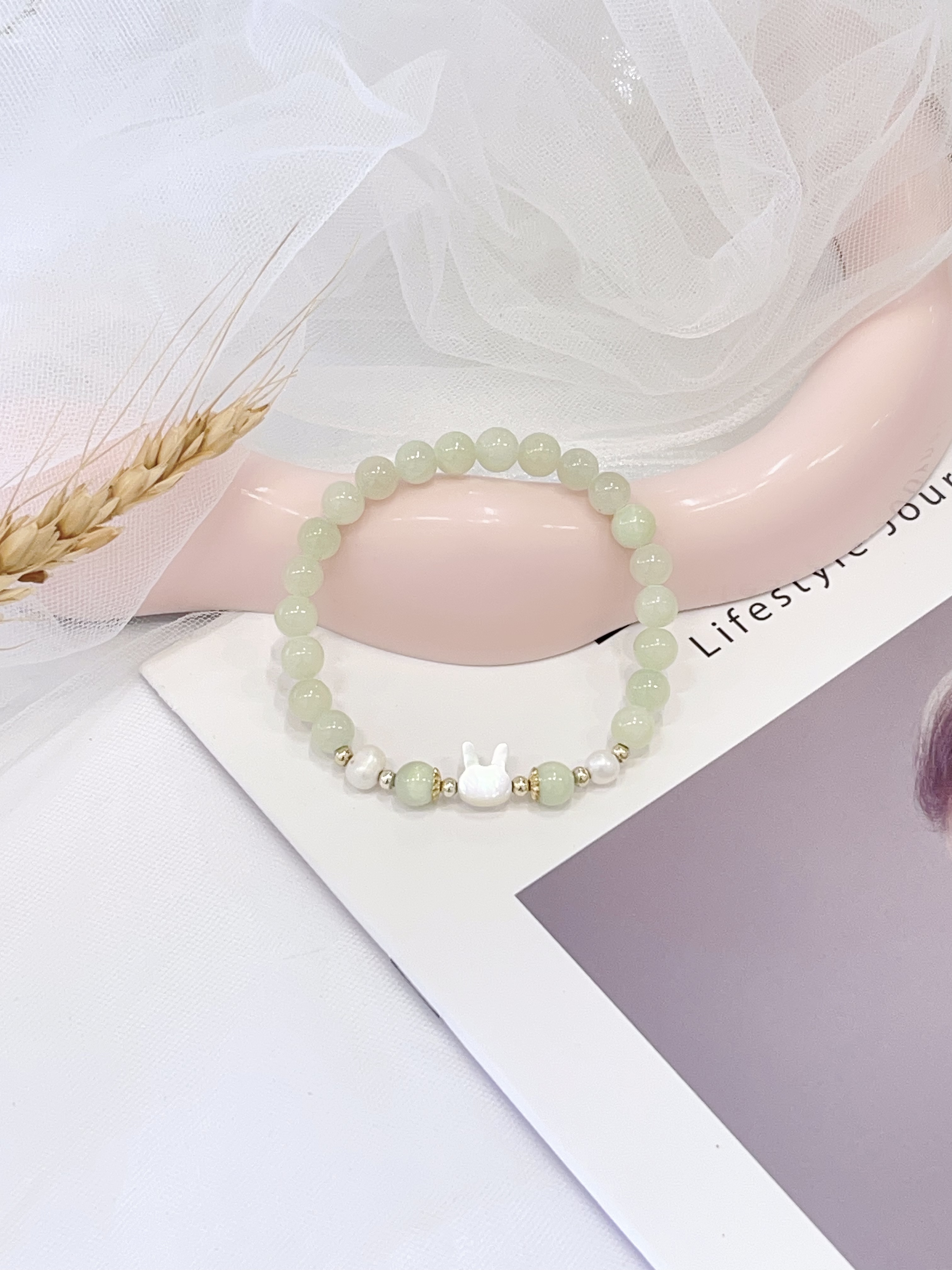 💚 奶盖葡萄石 × 淡水珍珠 Prehnite & Freshwater Pearl | 6mm
